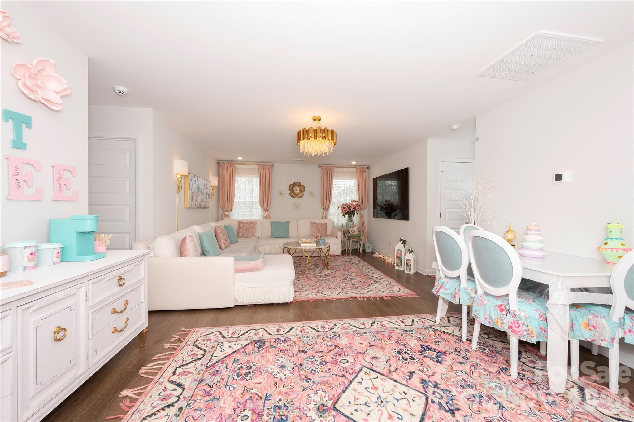 6249 Finch Meadow Court — Clemmons