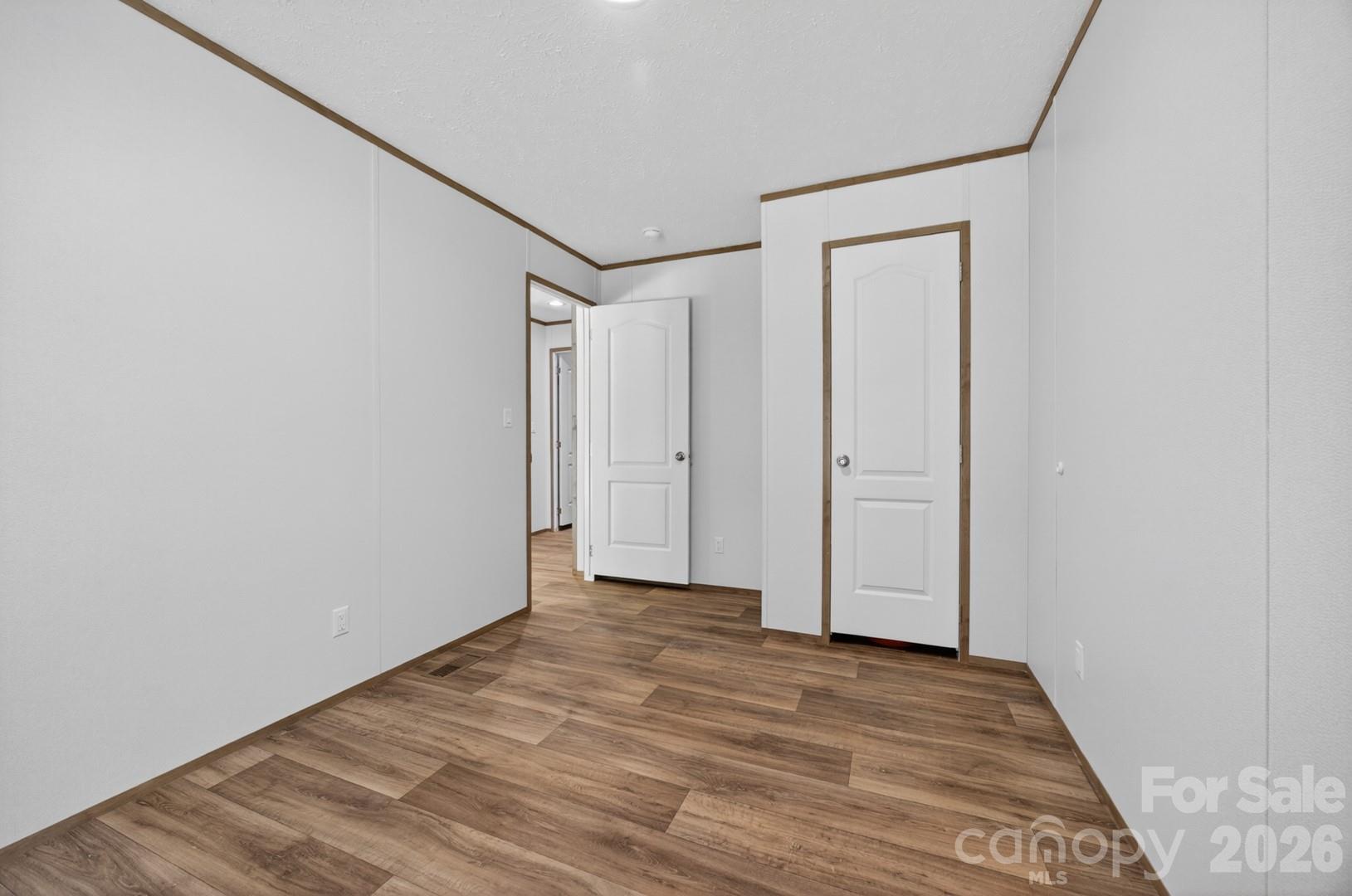 194 Harvick Lane — Lexington