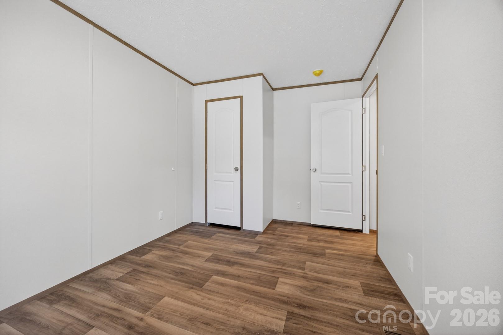 194 Harvick Lane — Lexington