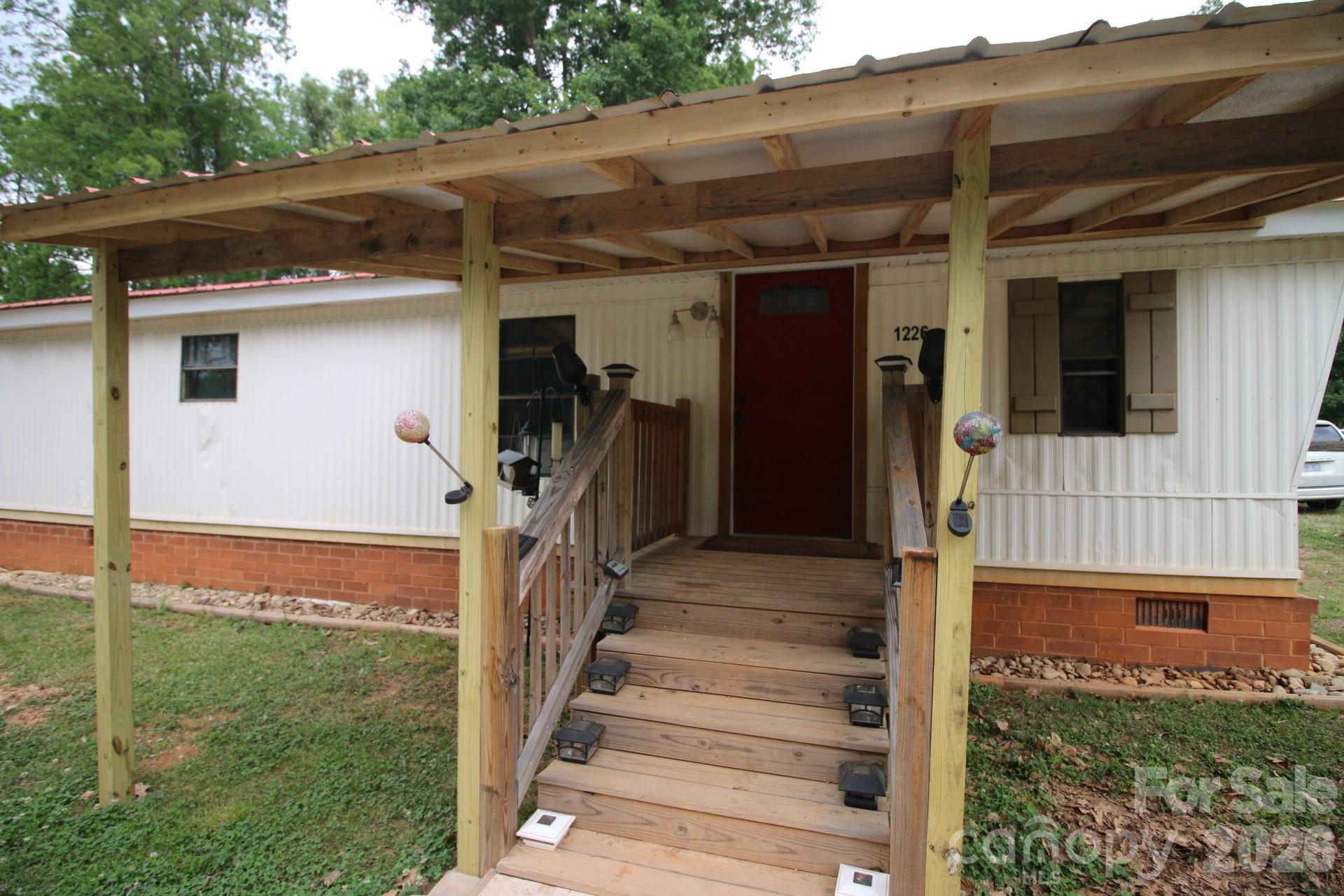 1226 Percy Lane — Rockwell