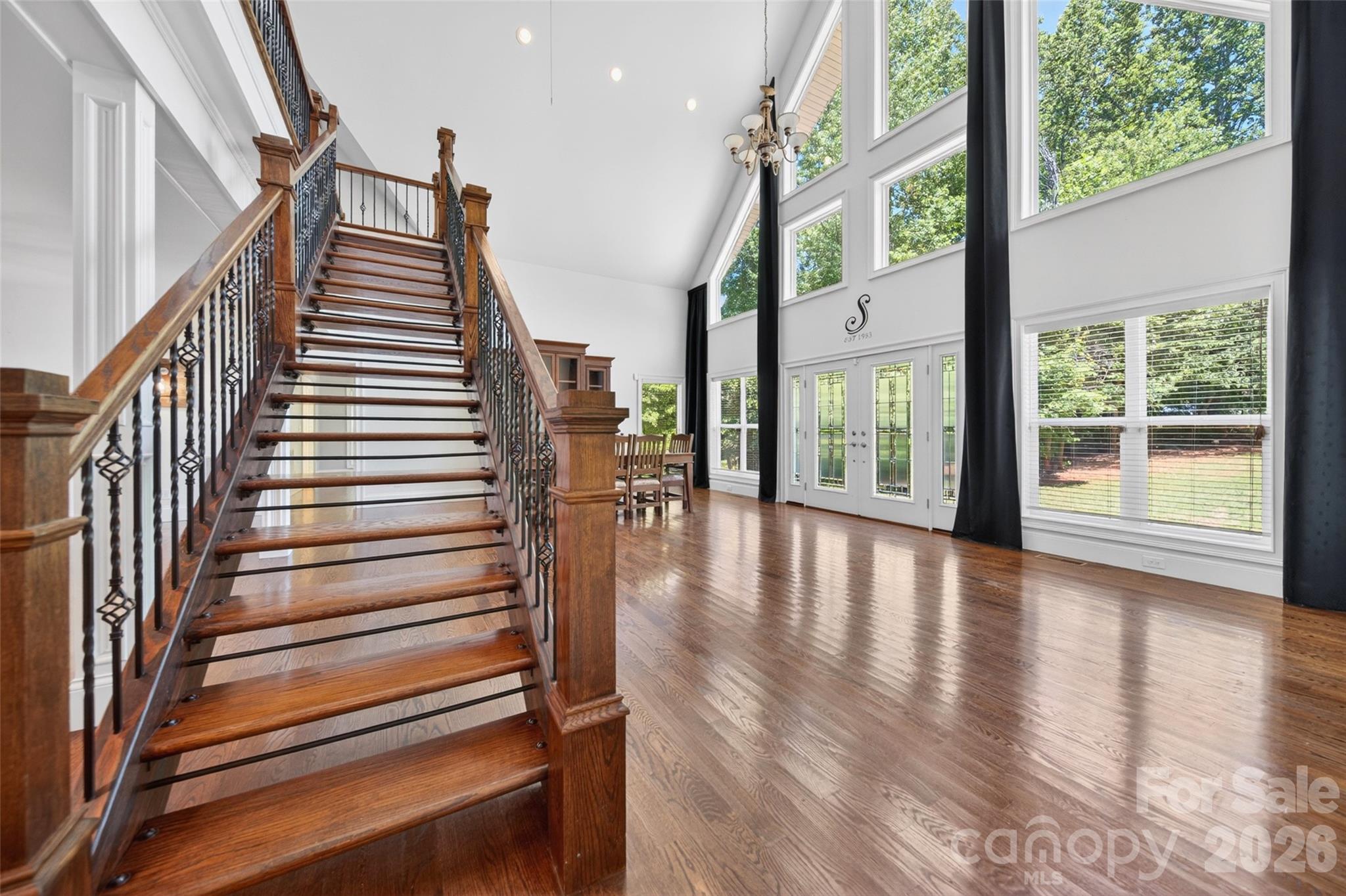 2977 Cabin Creek Drive — Catawba