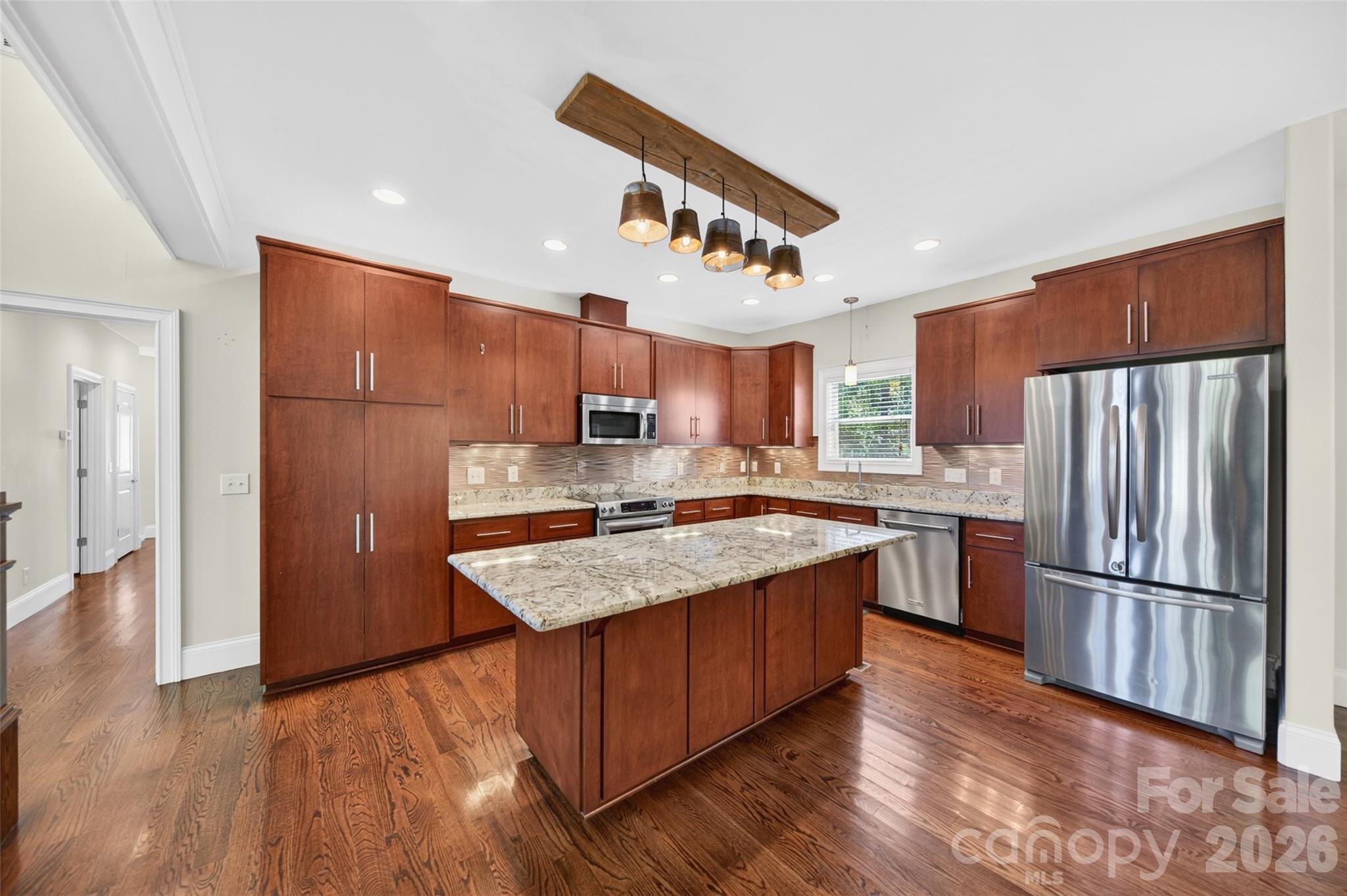 2977 Cabin Creek Drive — Catawba