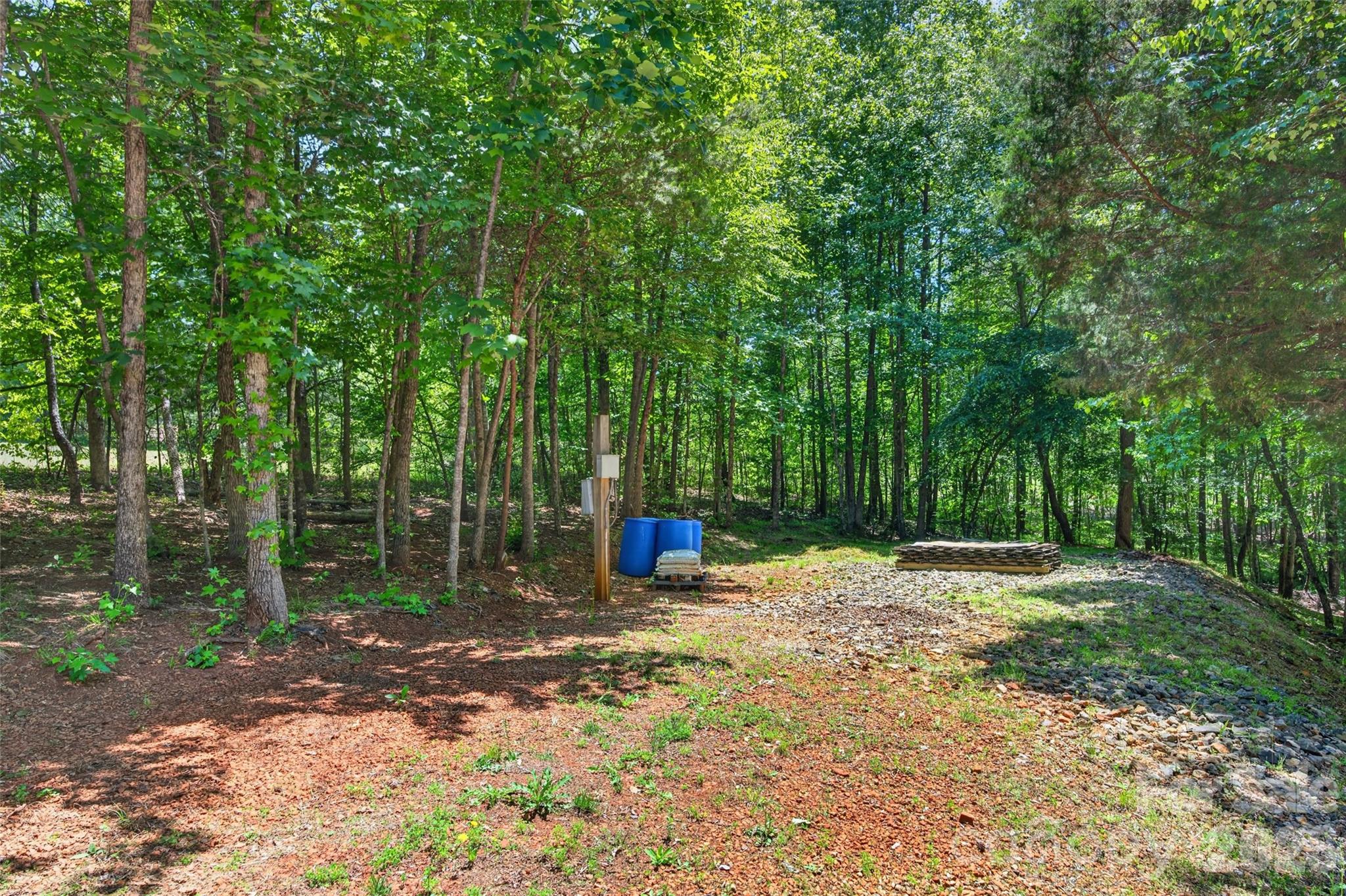 2977 Cabin Creek Drive — Catawba