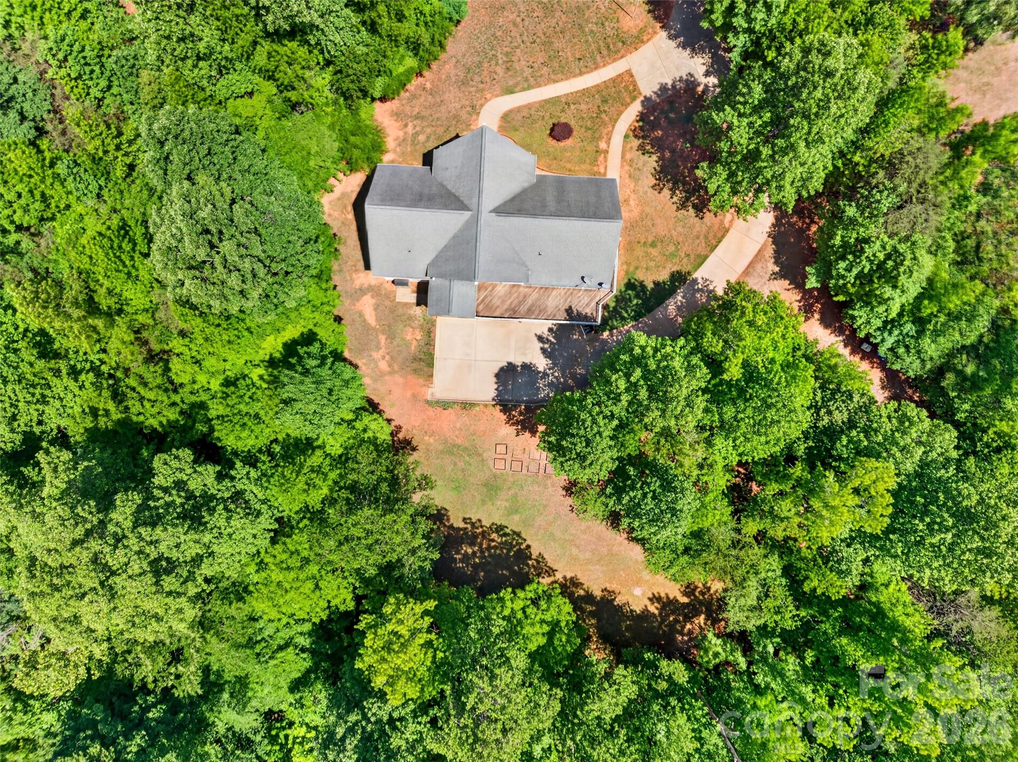 2977 Cabin Creek Drive — Catawba