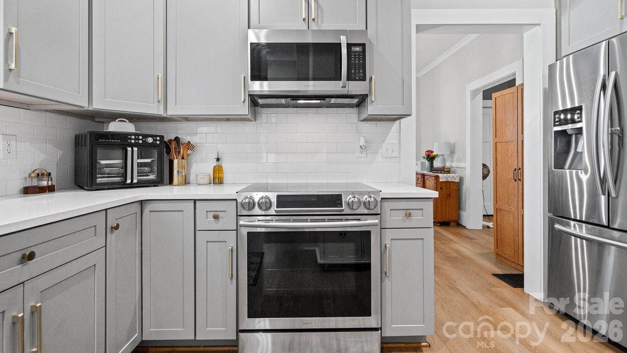 413 W 5th Avenue — Gastonia