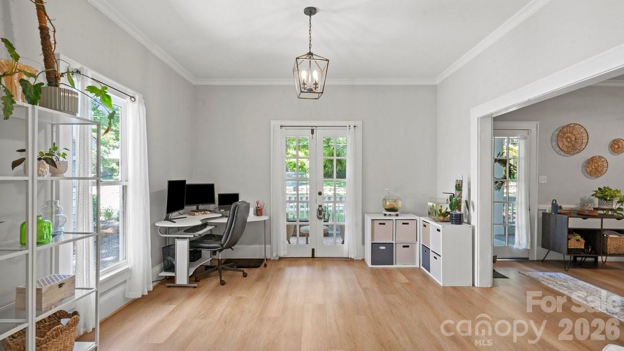 413 W 5th Avenue — Gastonia
