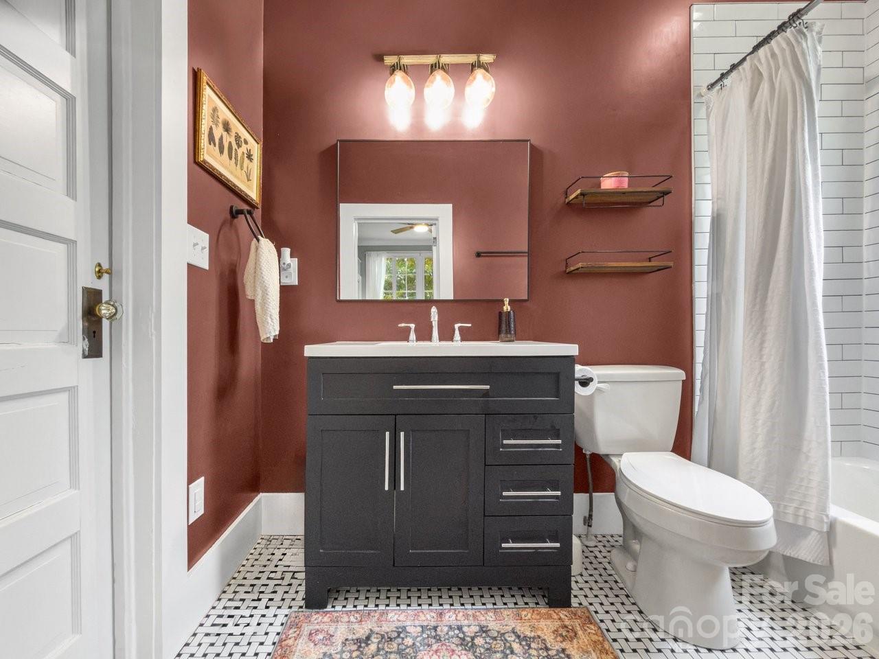 413 W 5th Avenue — Gastonia