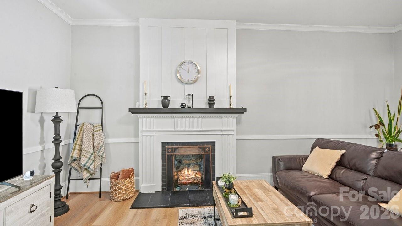 413 W 5th Avenue — Gastonia