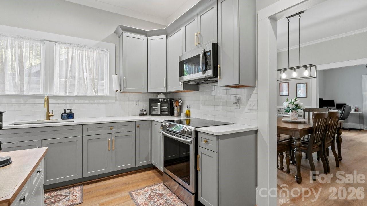 413 W 5th Avenue — Gastonia