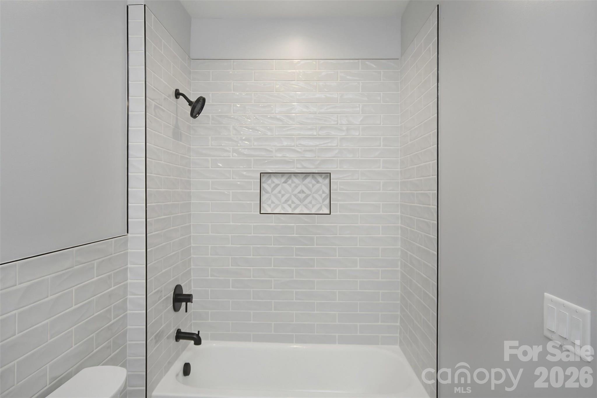 61 Bamboo Trail — Candler