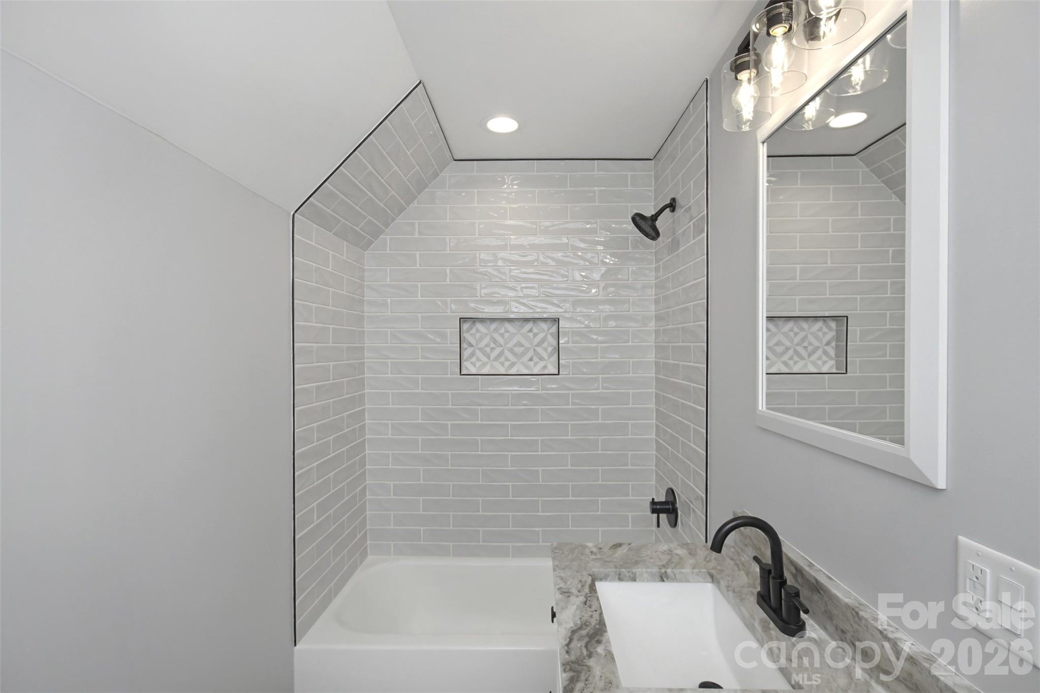 61 Bamboo Trail — Candler
