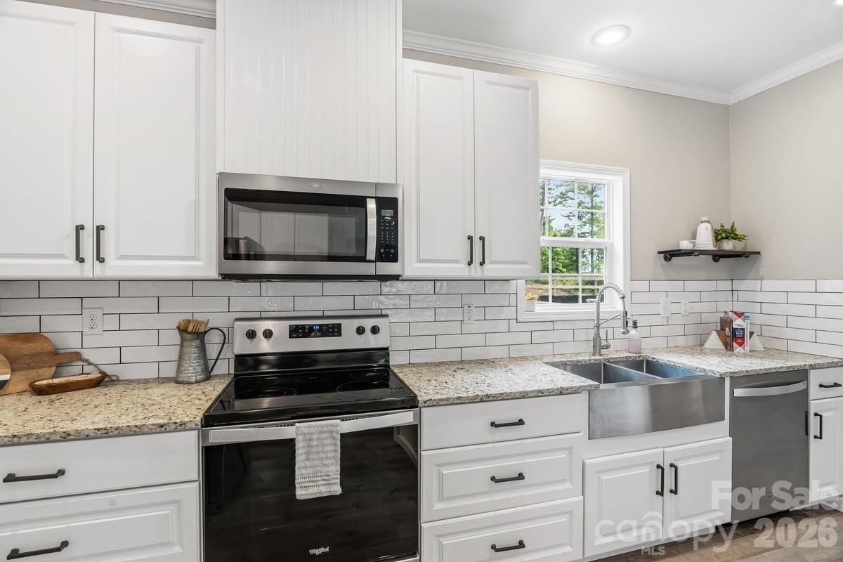 38 Fish Lake Drive — Fletcher