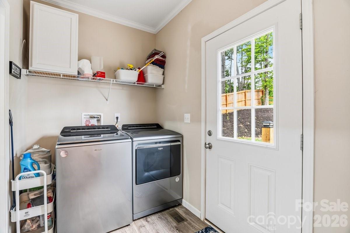 38 Fish Lake Drive — Fletcher