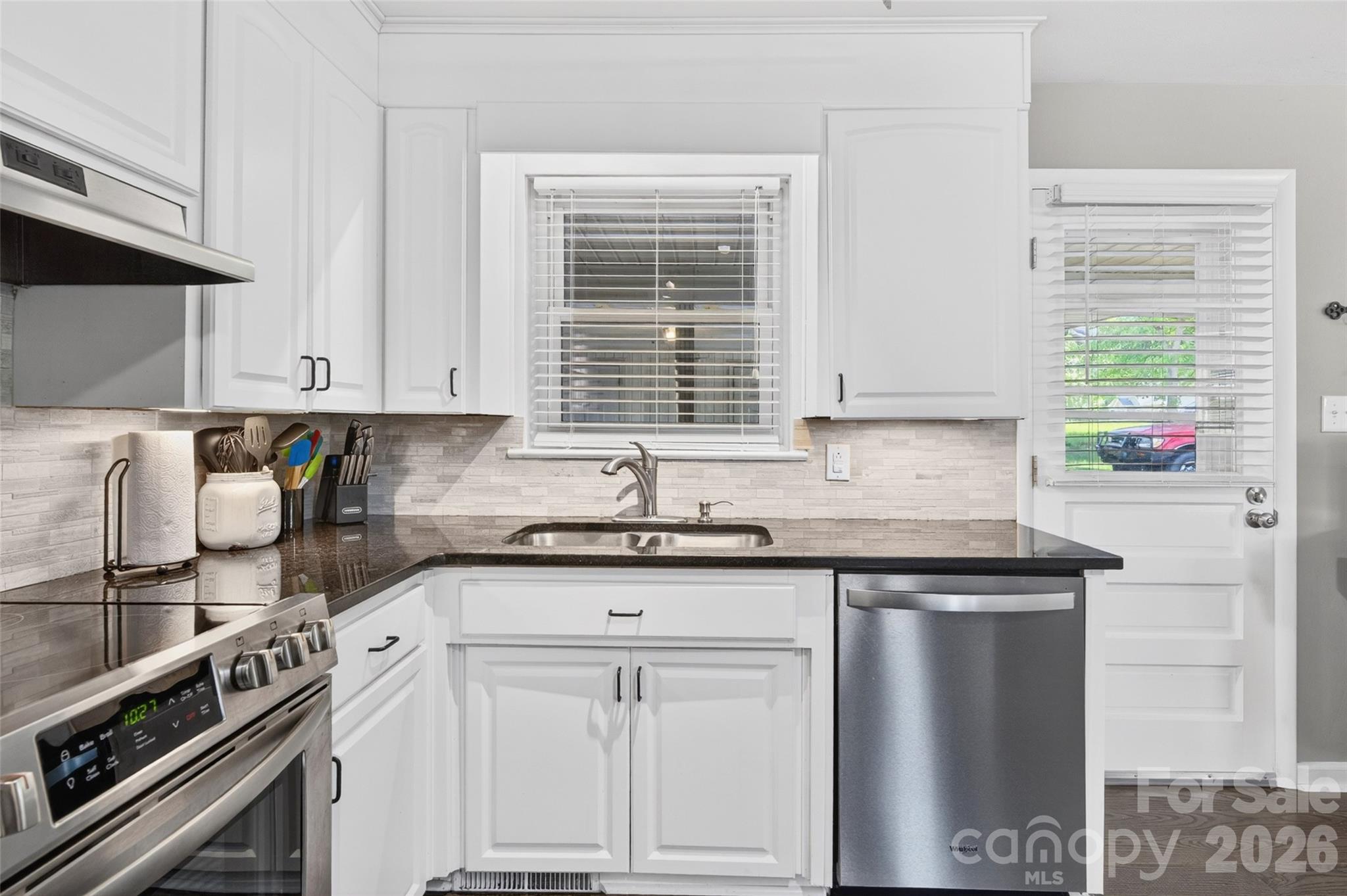 1771 24th Avenue Court NE — Hickory