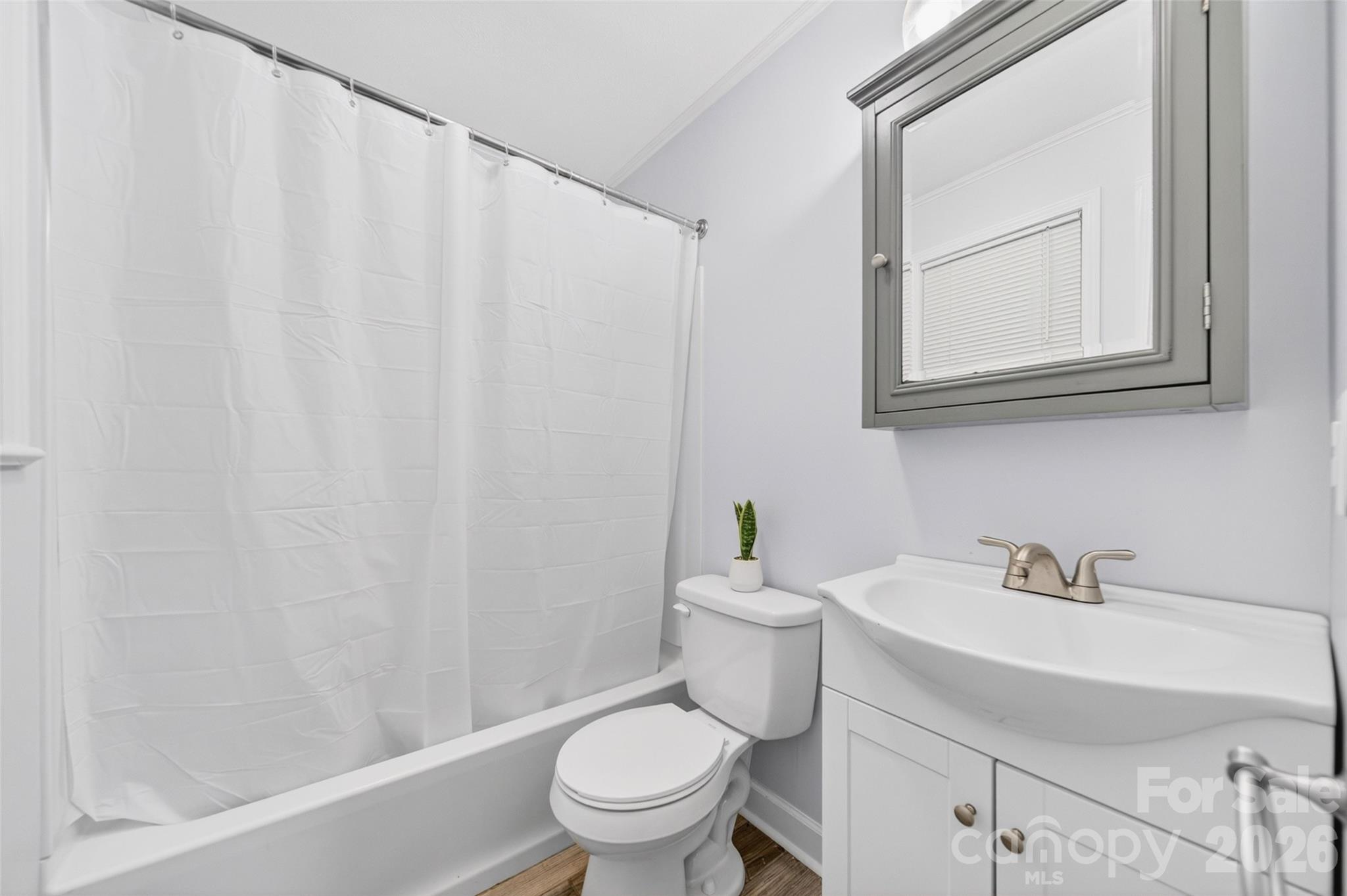 1771 24th Avenue Court NE — Hickory