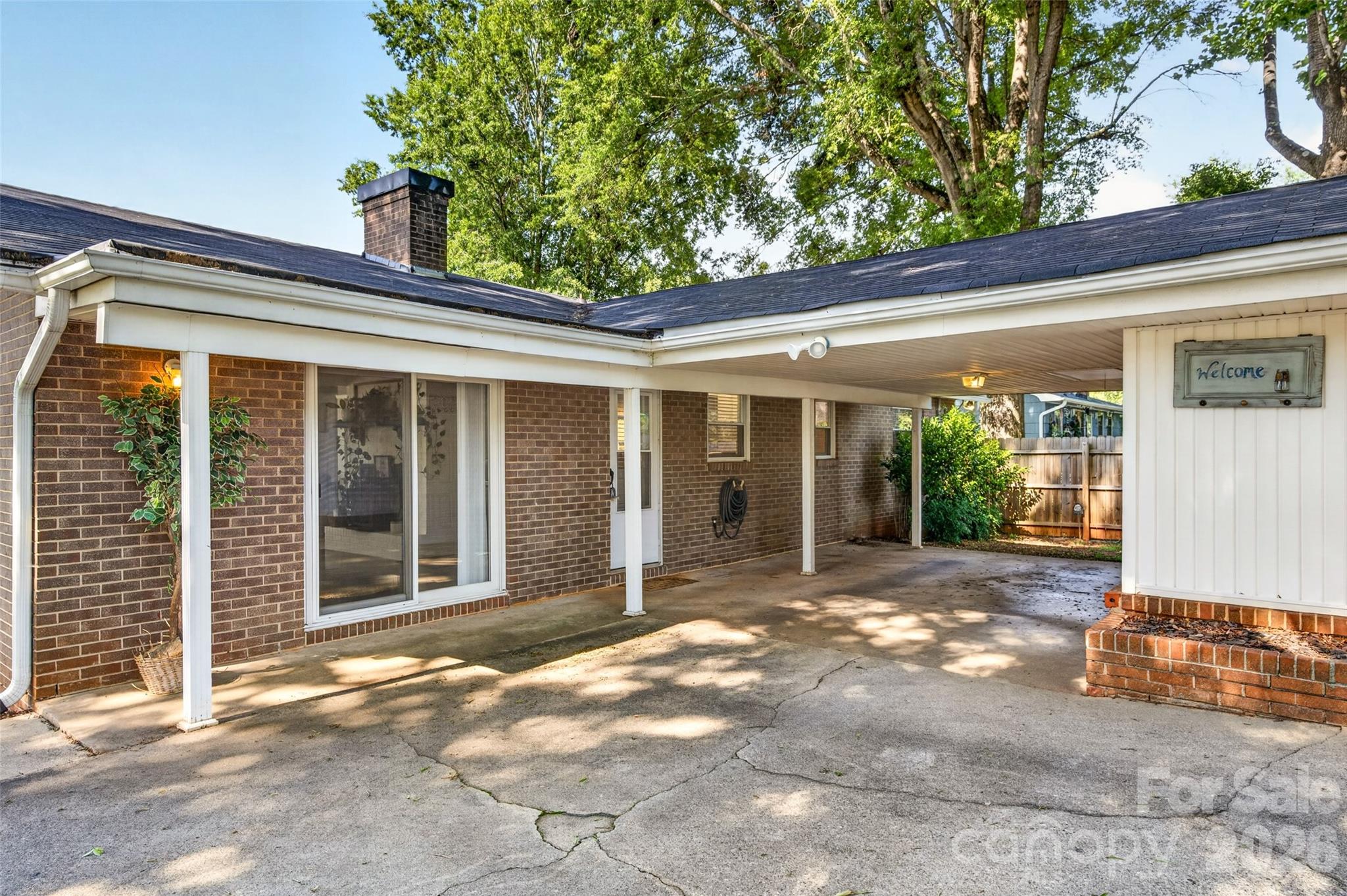 1771 24th Avenue Court NE — Hickory