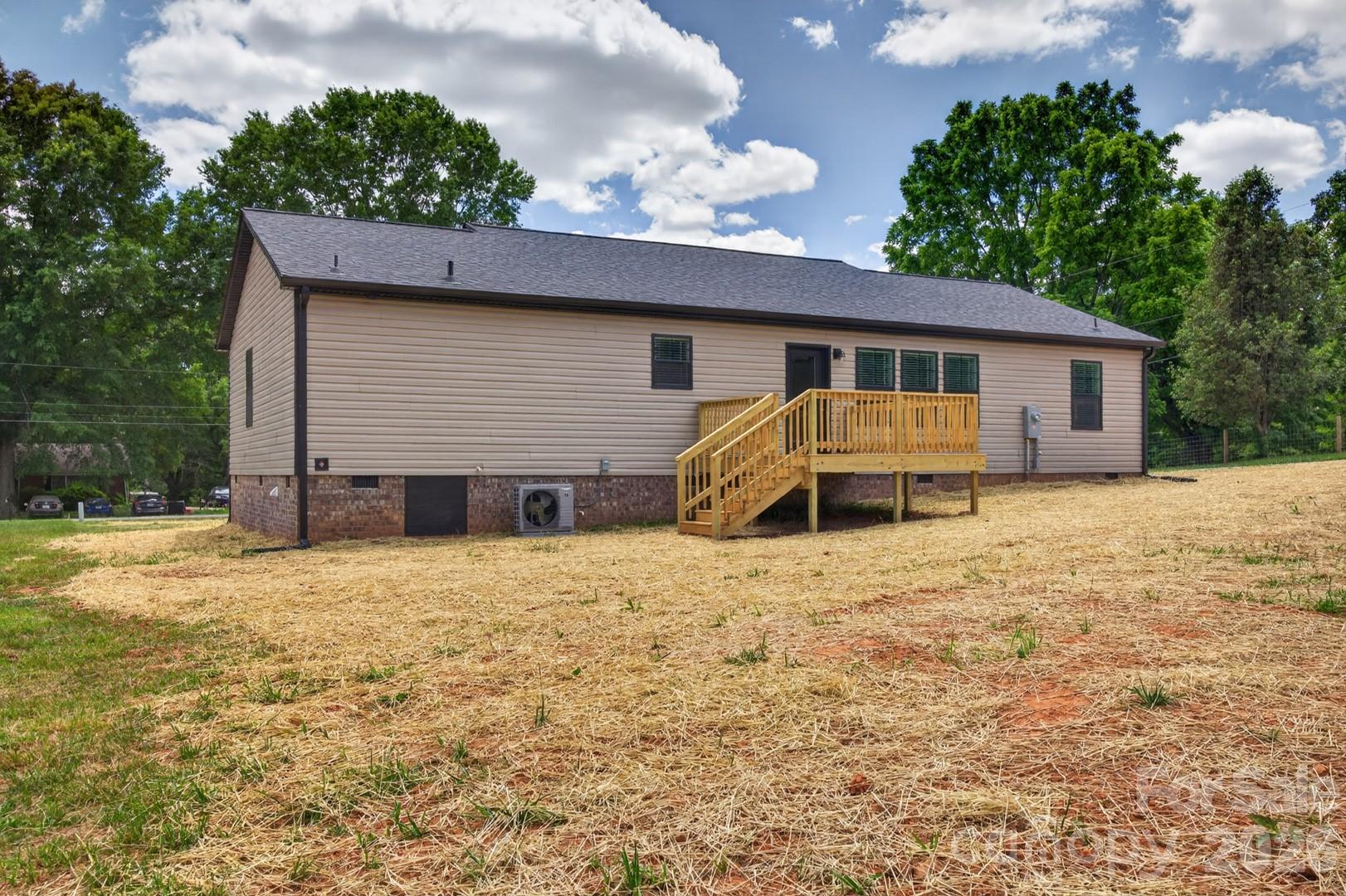 2979 Durant Drive — Winston Salem