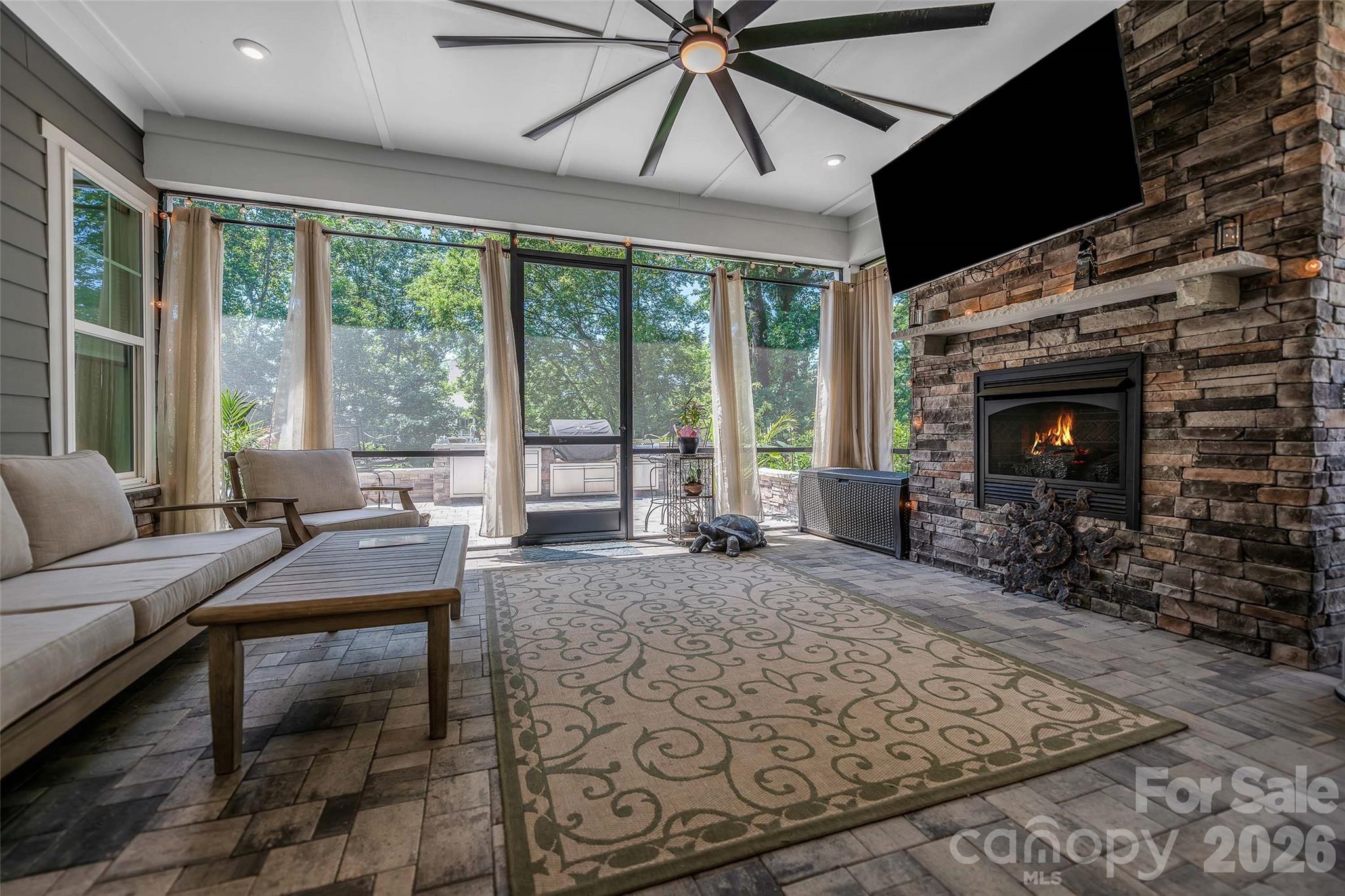223 Lanyard Lane — Belmont