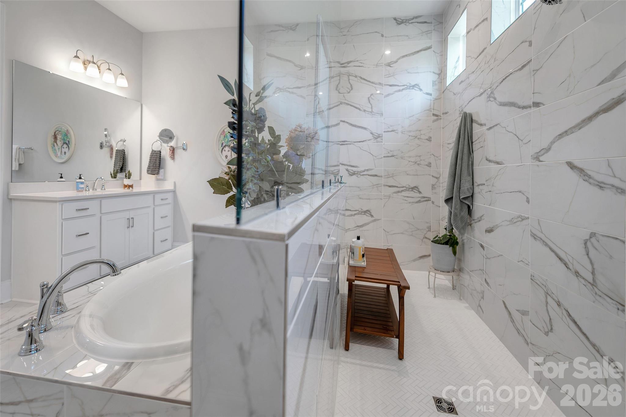 223 Lanyard Lane — Belmont