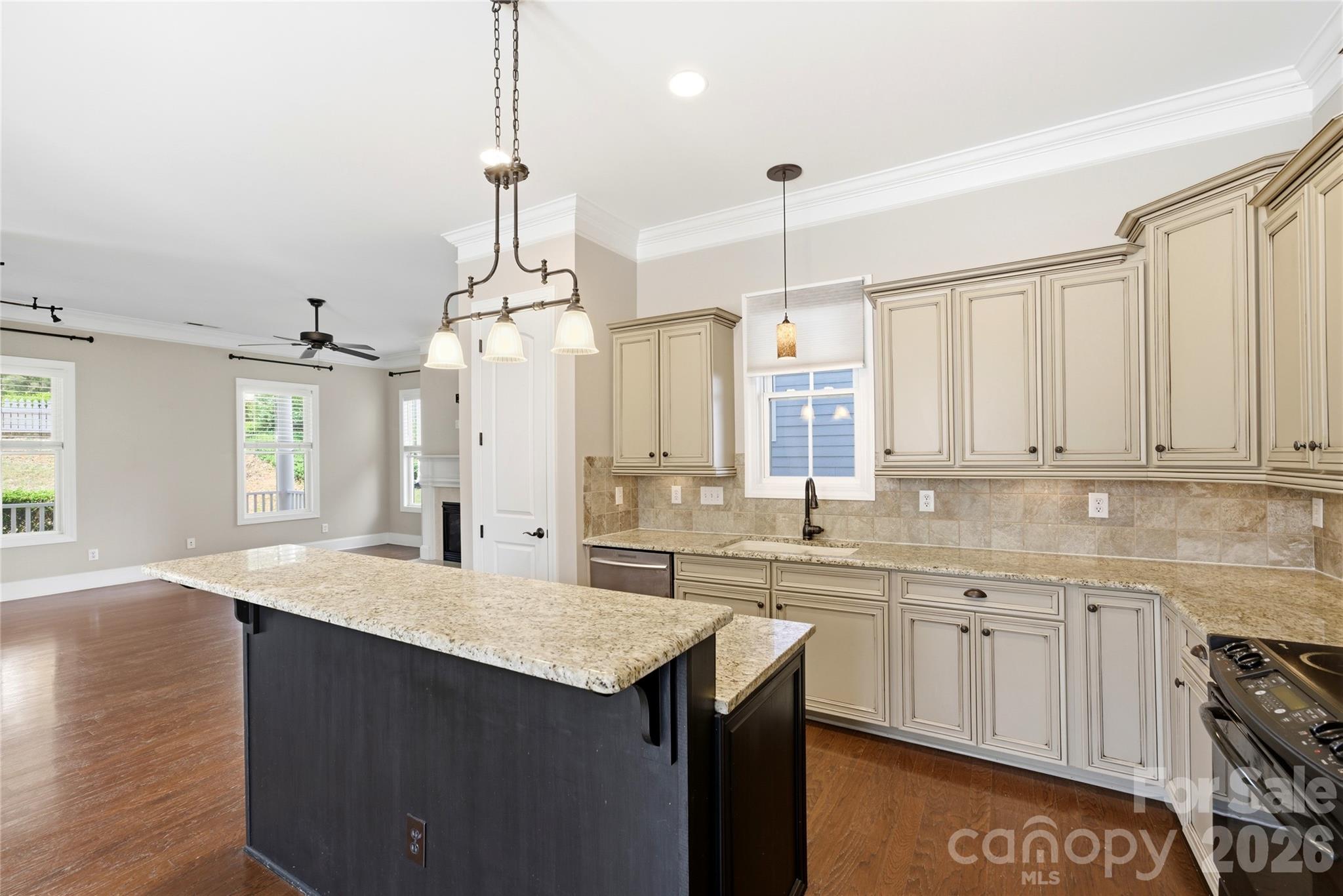 10227 Sam Meeks Road — Pineville