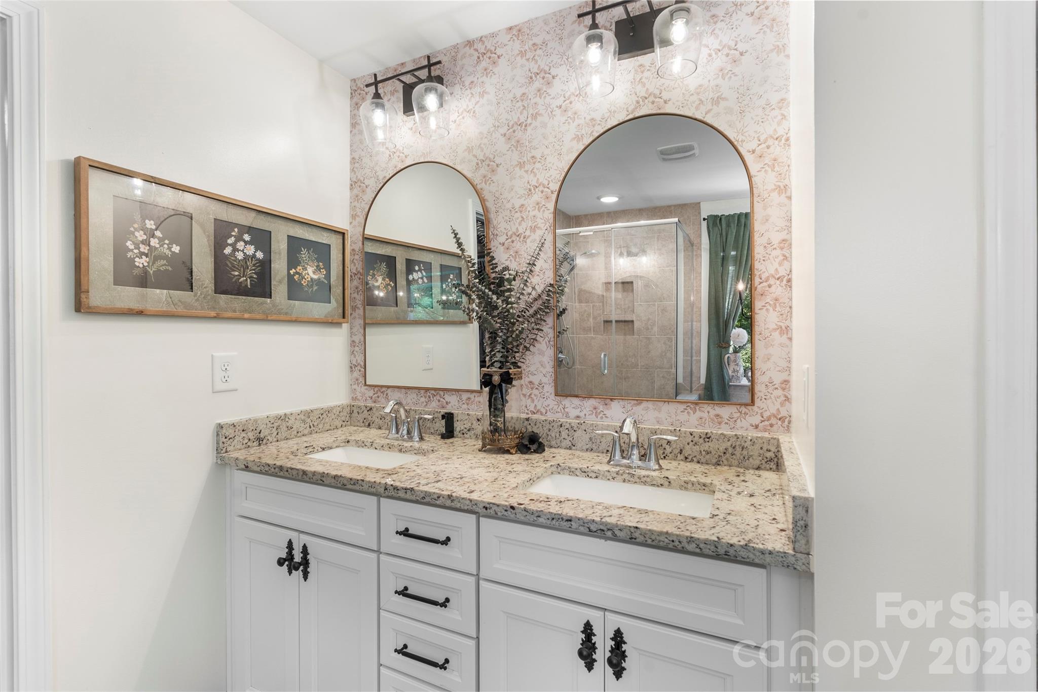 1147 Mantell Road — Lancaster