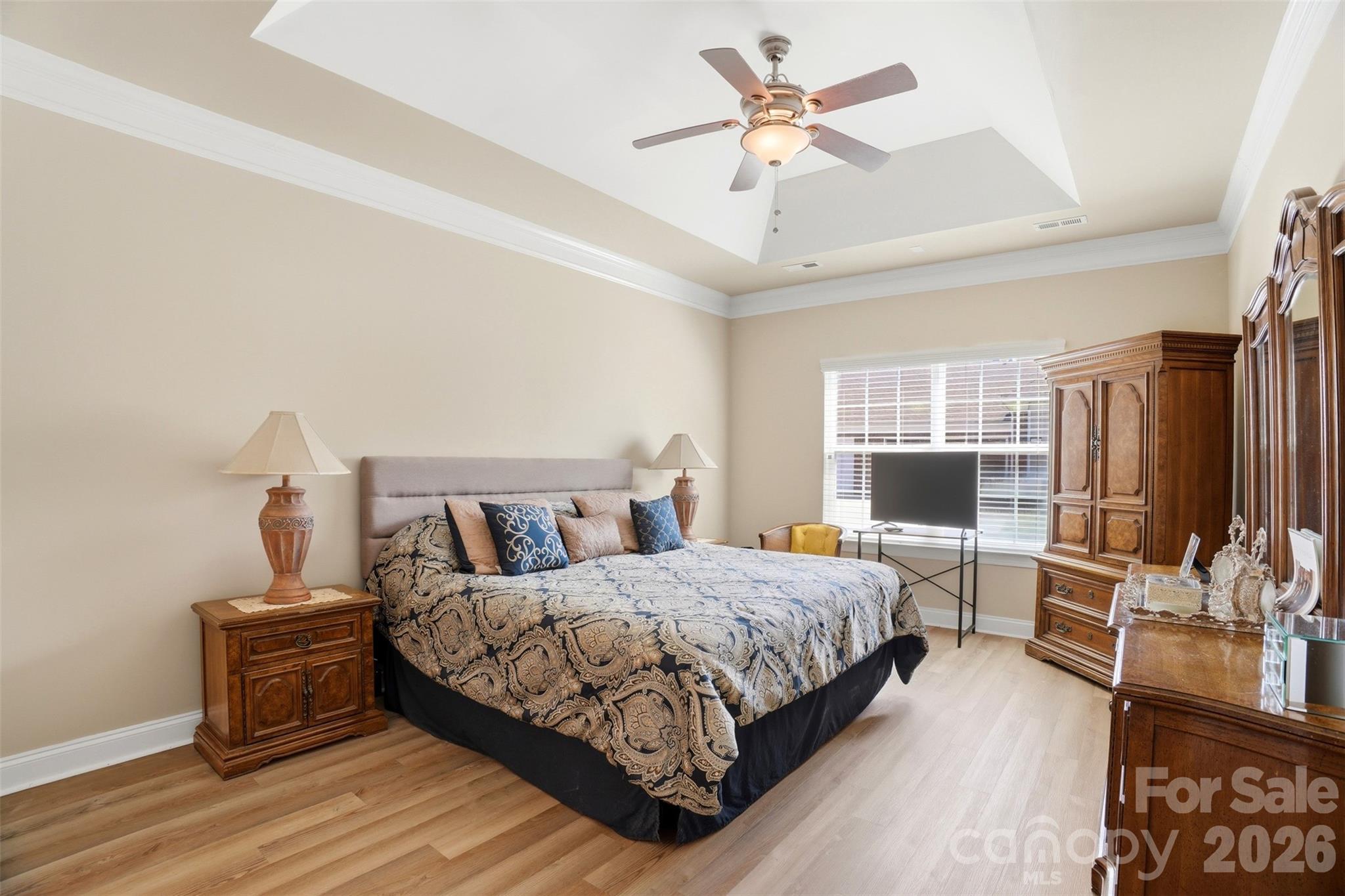 2118 N Castle Court — Matthews