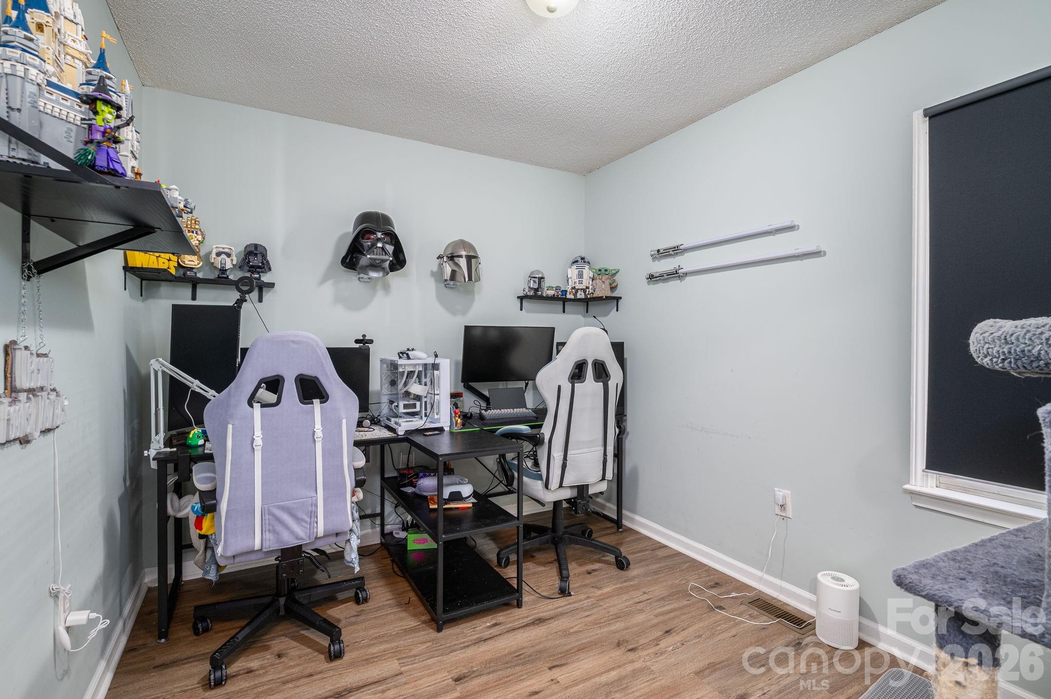 807 Willow Lane — Bessemer City