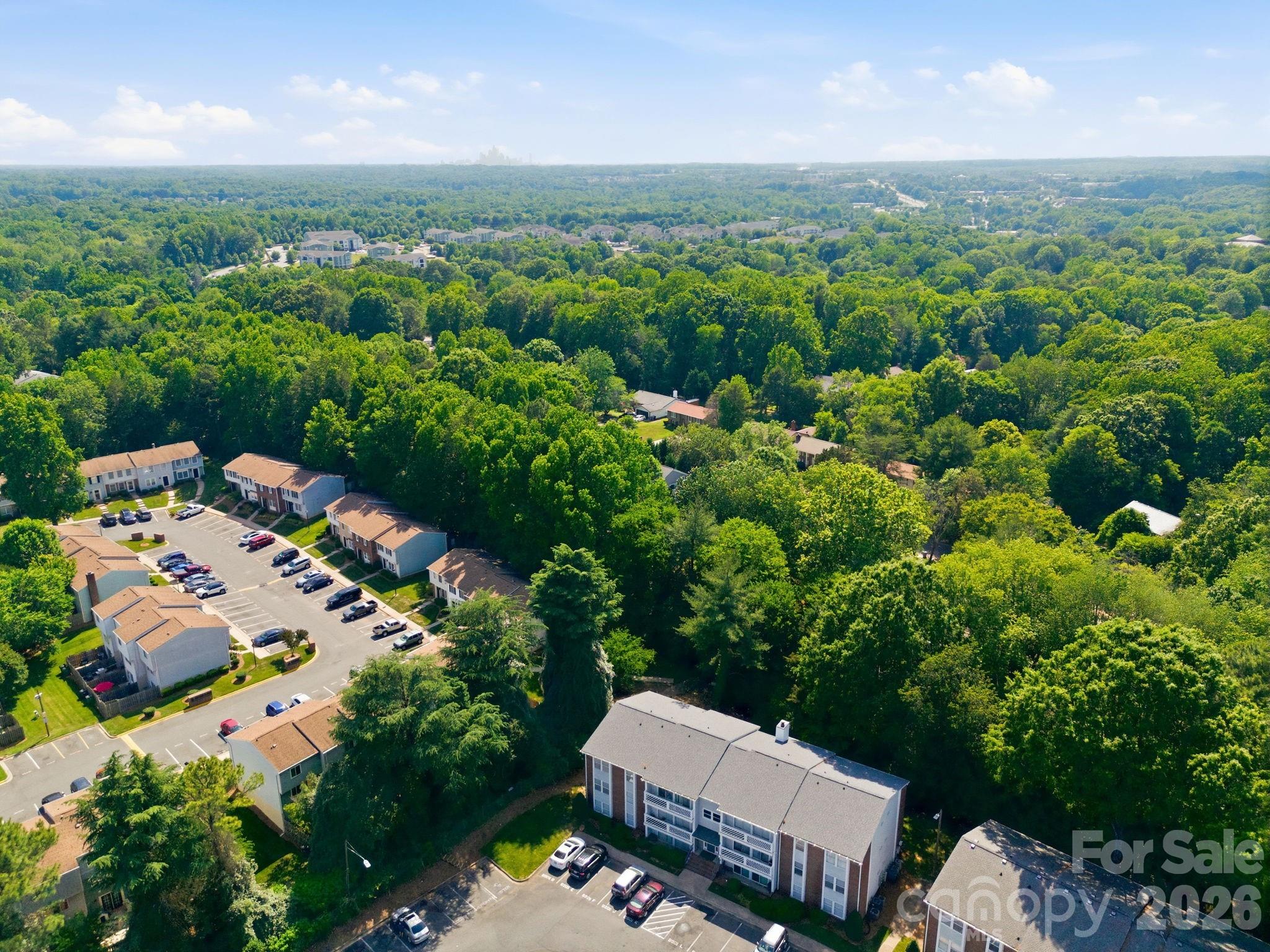 9501 Shannon Green Drive — Charlotte