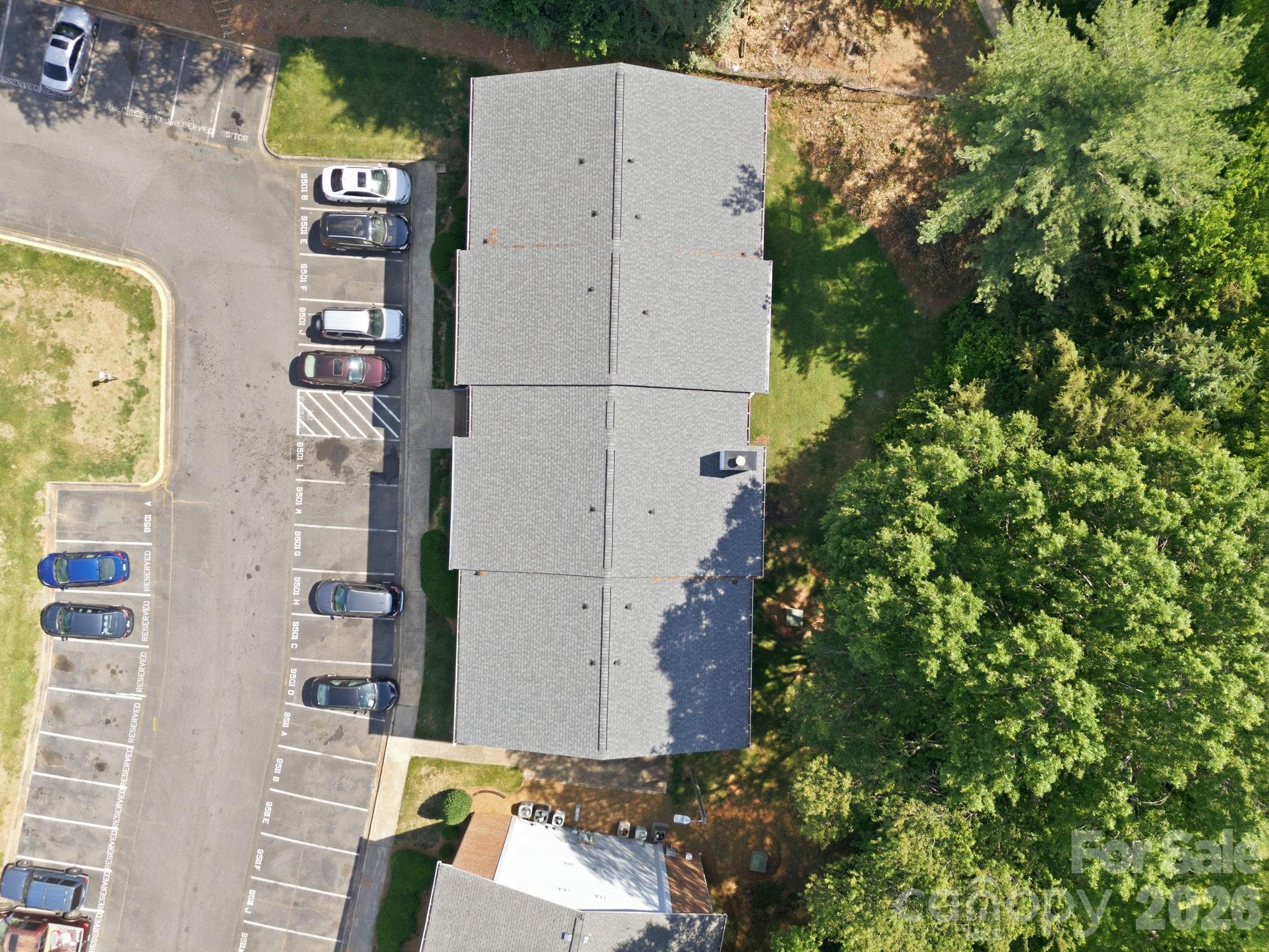 9501 Shannon Green Drive — Charlotte