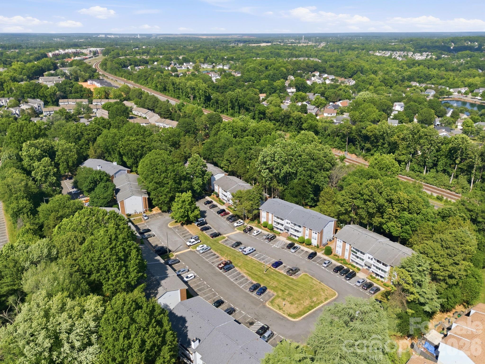 9501 Shannon Green Drive — Charlotte