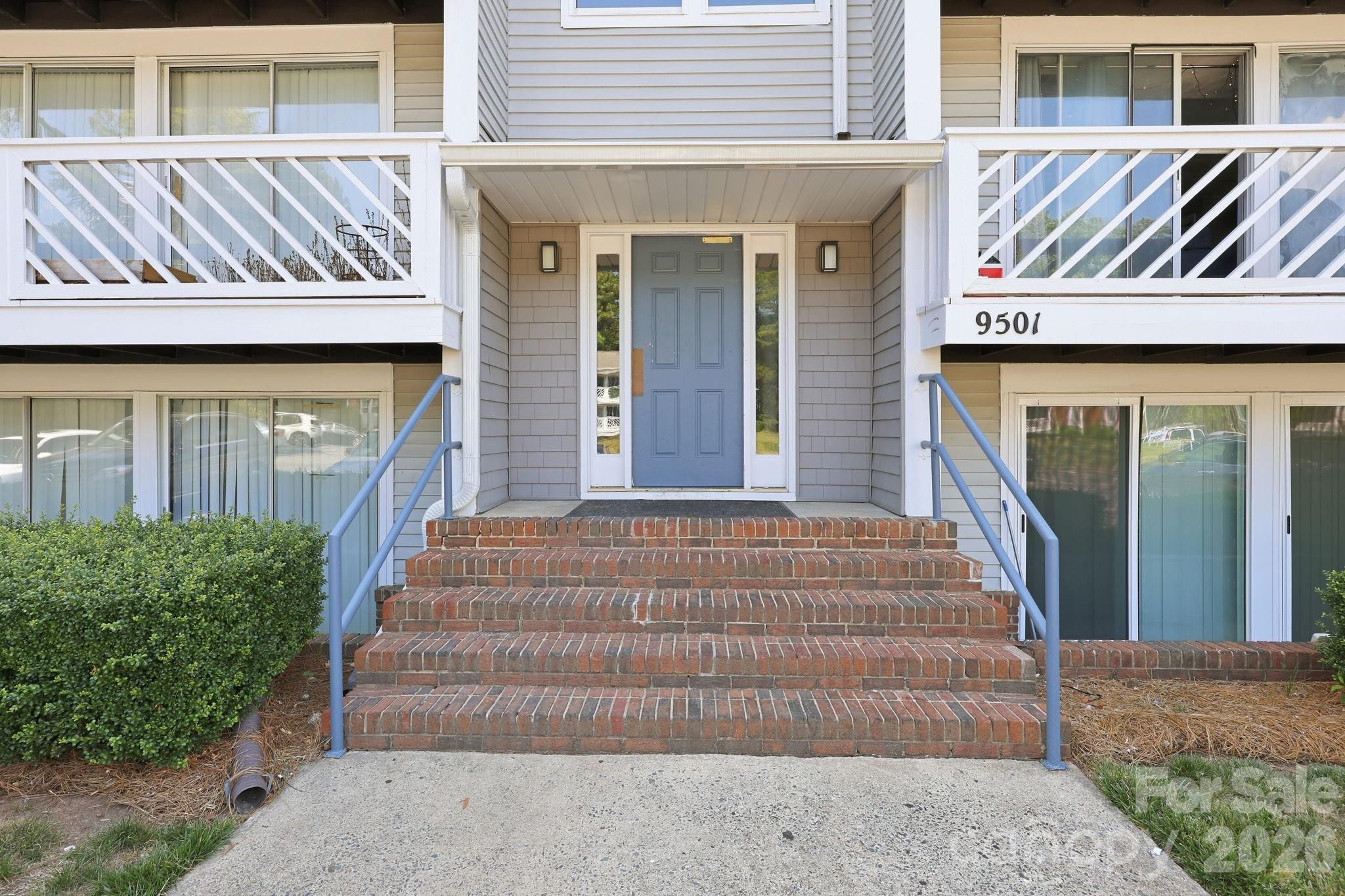 9501 Shannon Green Drive — Charlotte