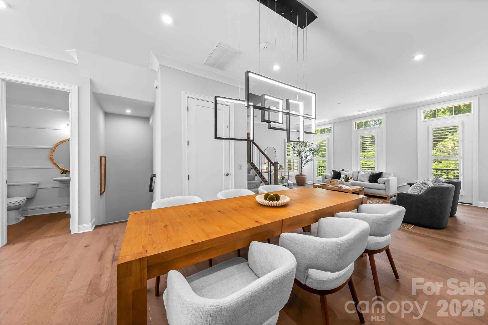 2525 Deacon Avenue — Charlotte