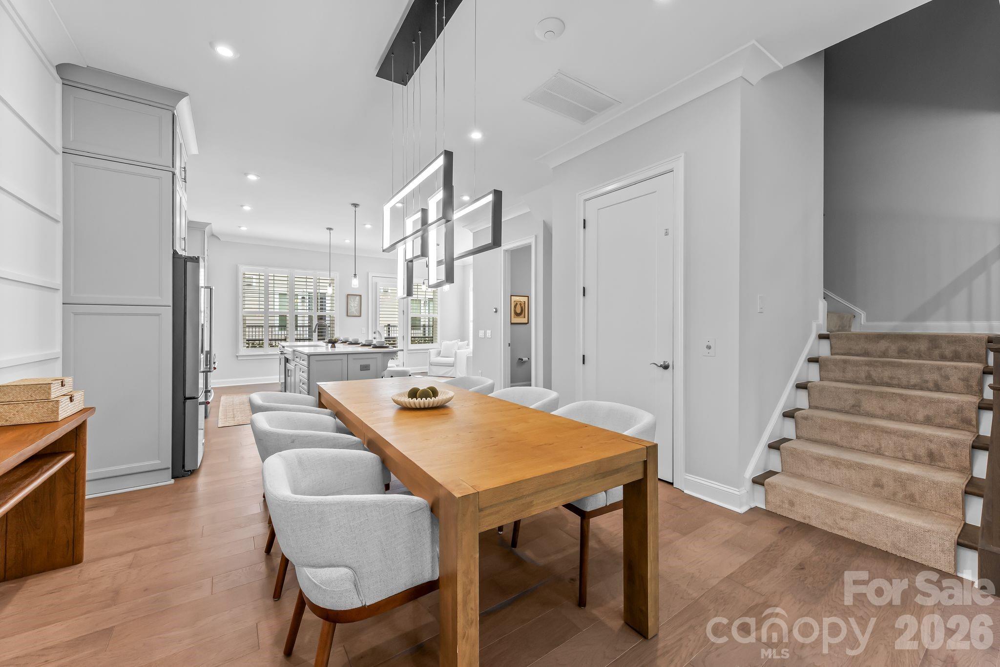 2525 Deacon Avenue — Charlotte