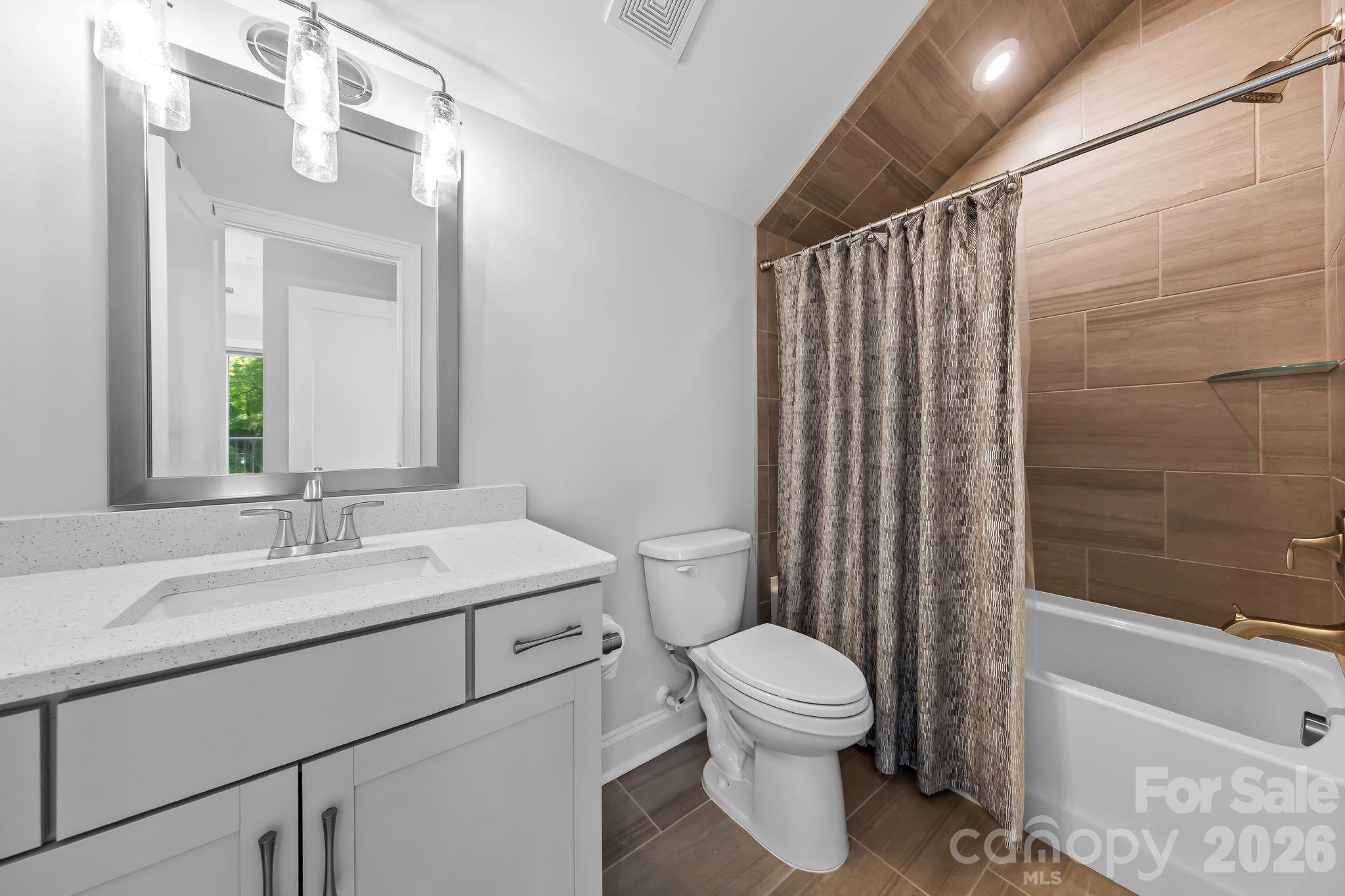 2525 Deacon Avenue — Charlotte