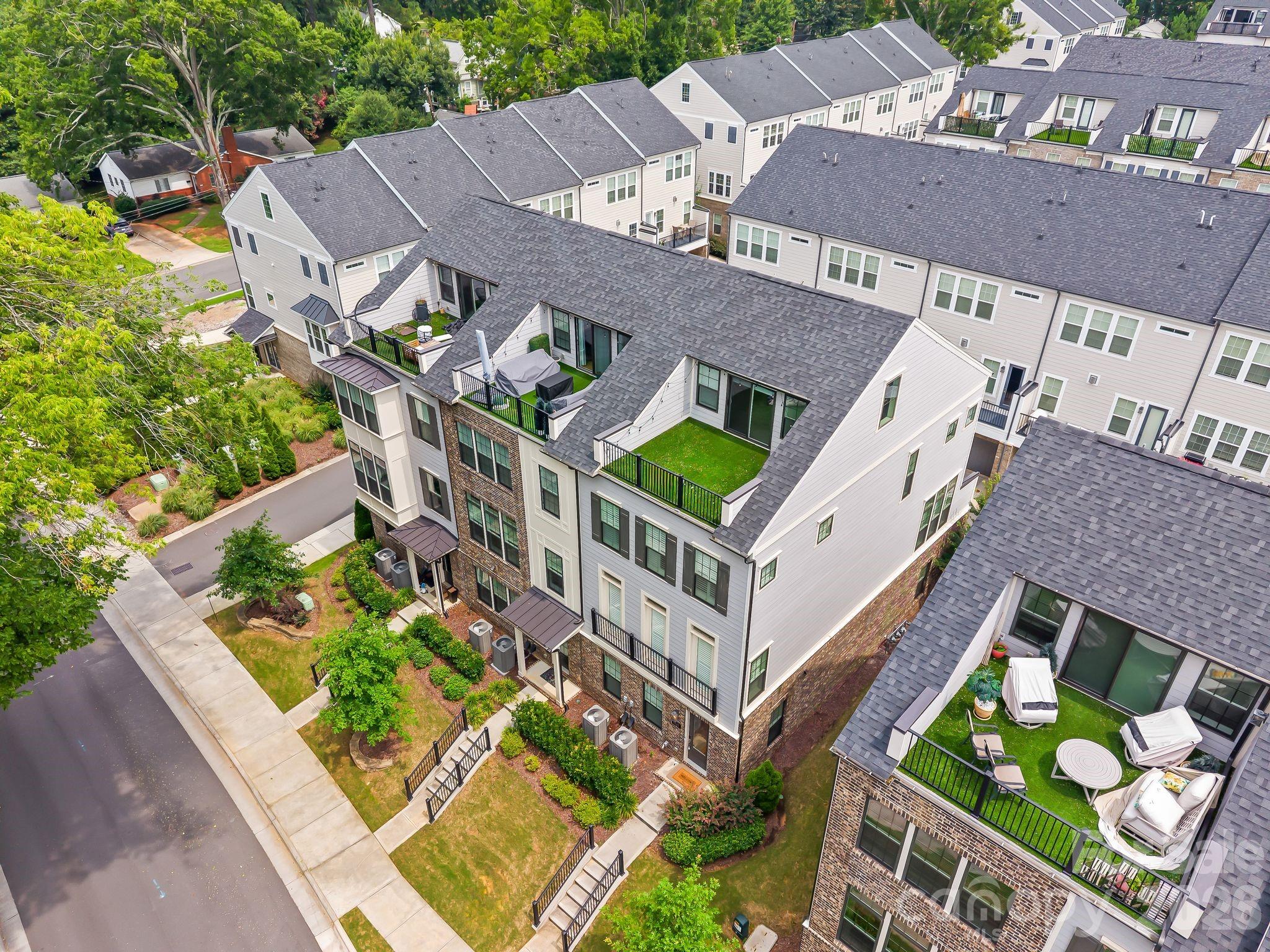 2525 Deacon Avenue — Charlotte