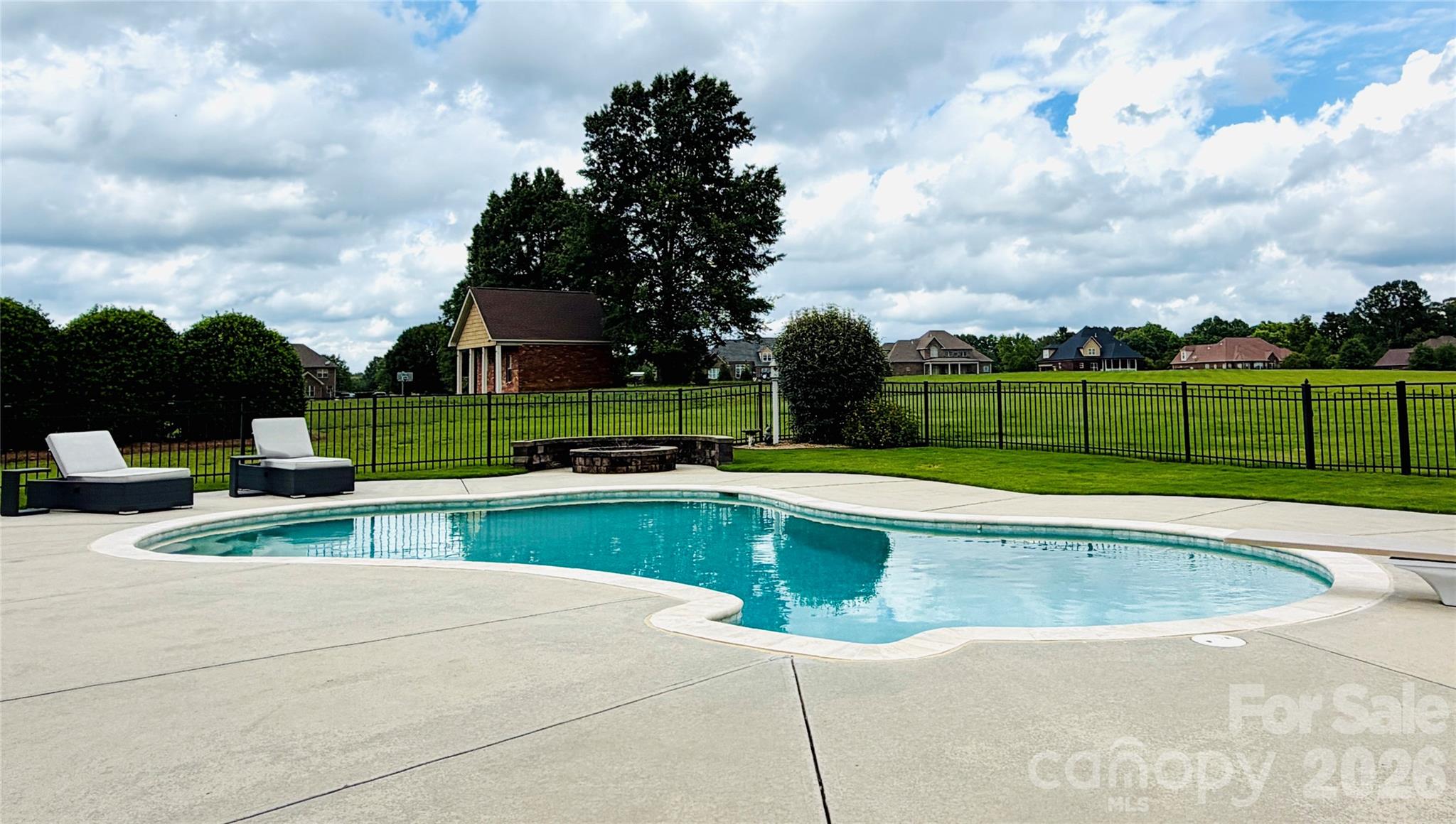 4917 Campobello Drive — Monroe