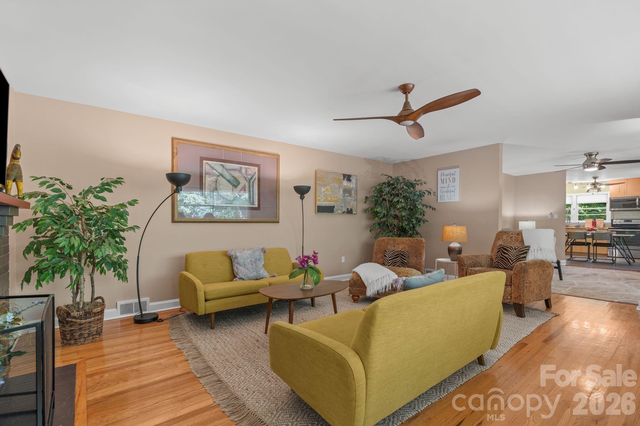 281 Rose Hill Road — Asheville
