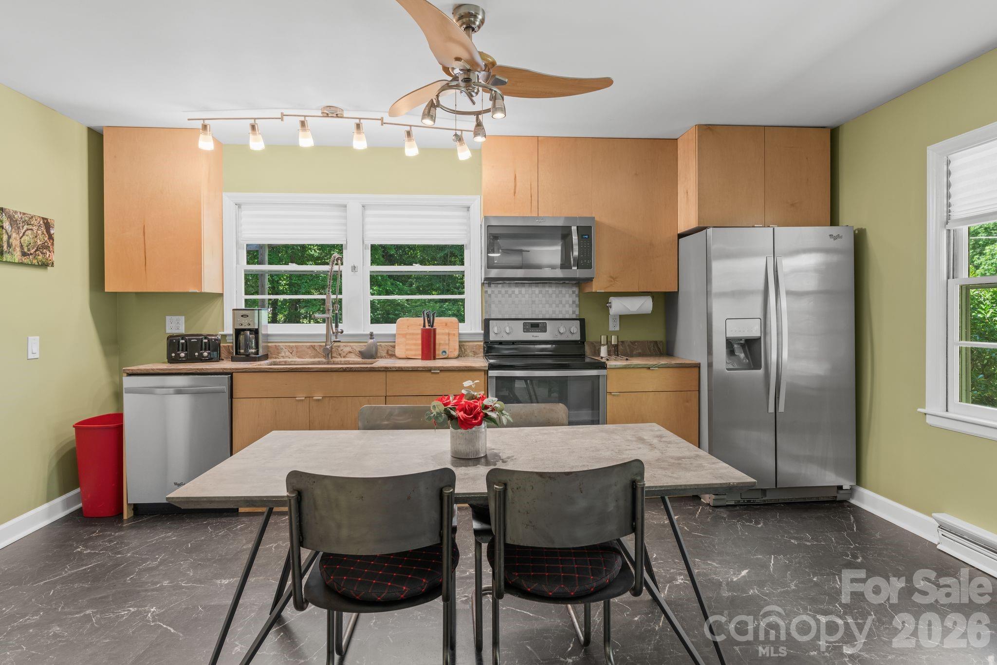 281 Rose Hill Road — Asheville