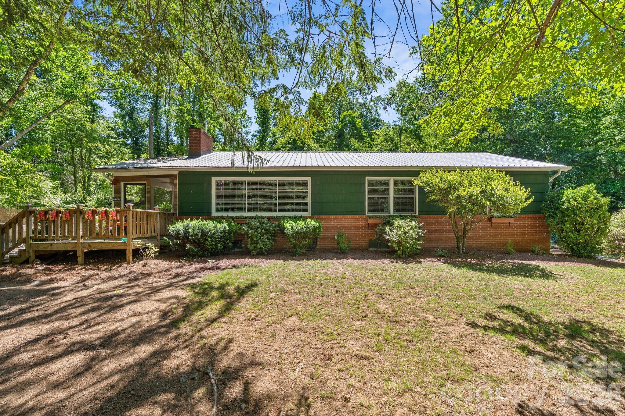 281 Rose Hill Road — Asheville