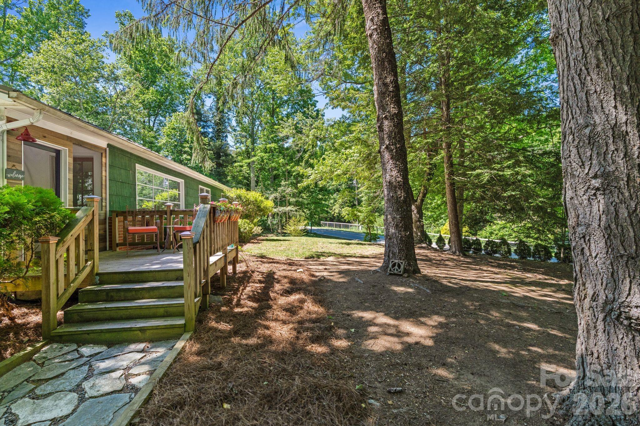 281 Rose Hill Road — Asheville