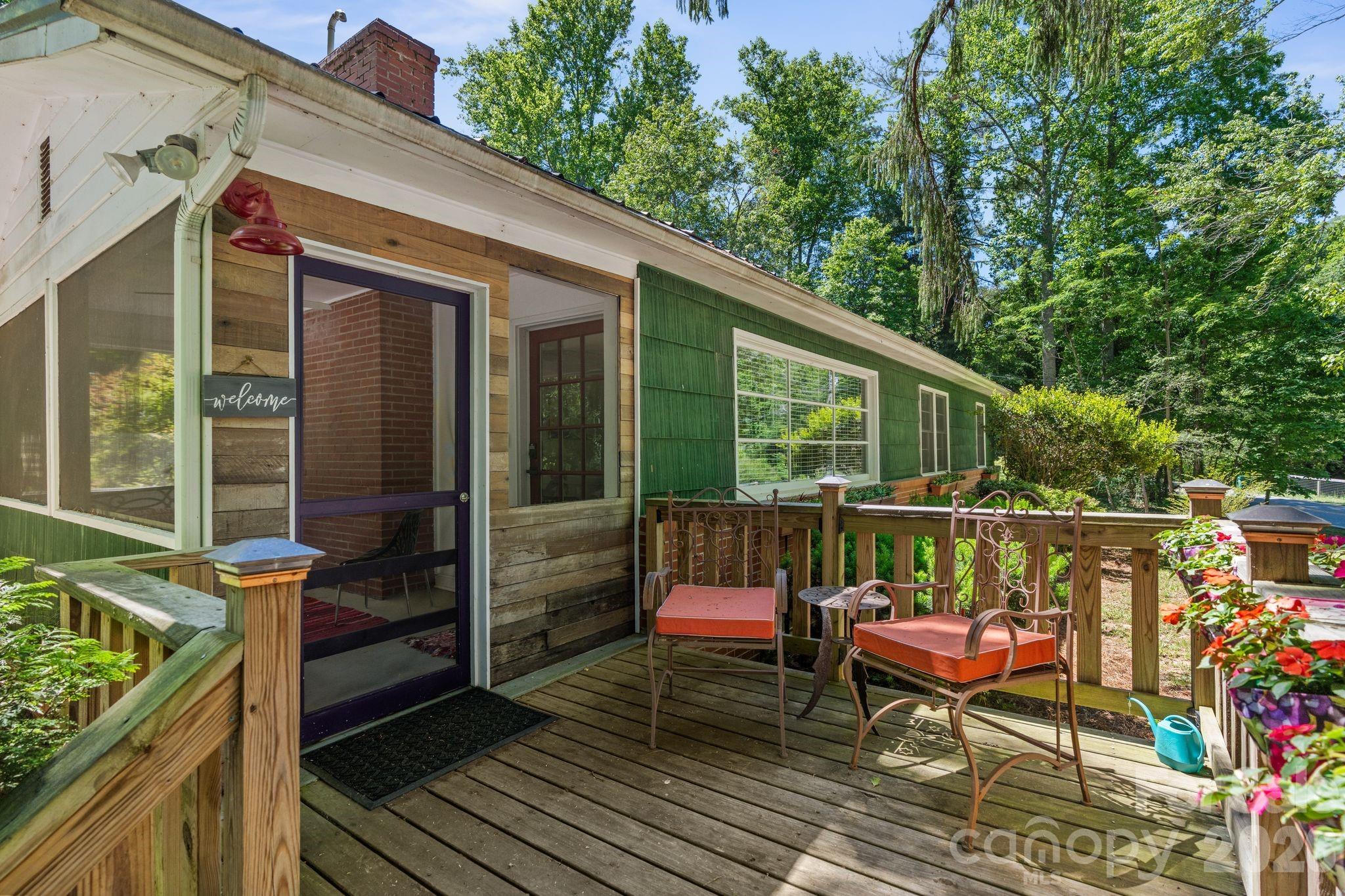281 Rose Hill Road — Asheville