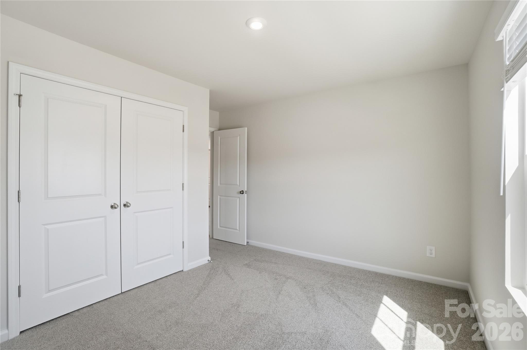 1319 Honey Trail — Monroe