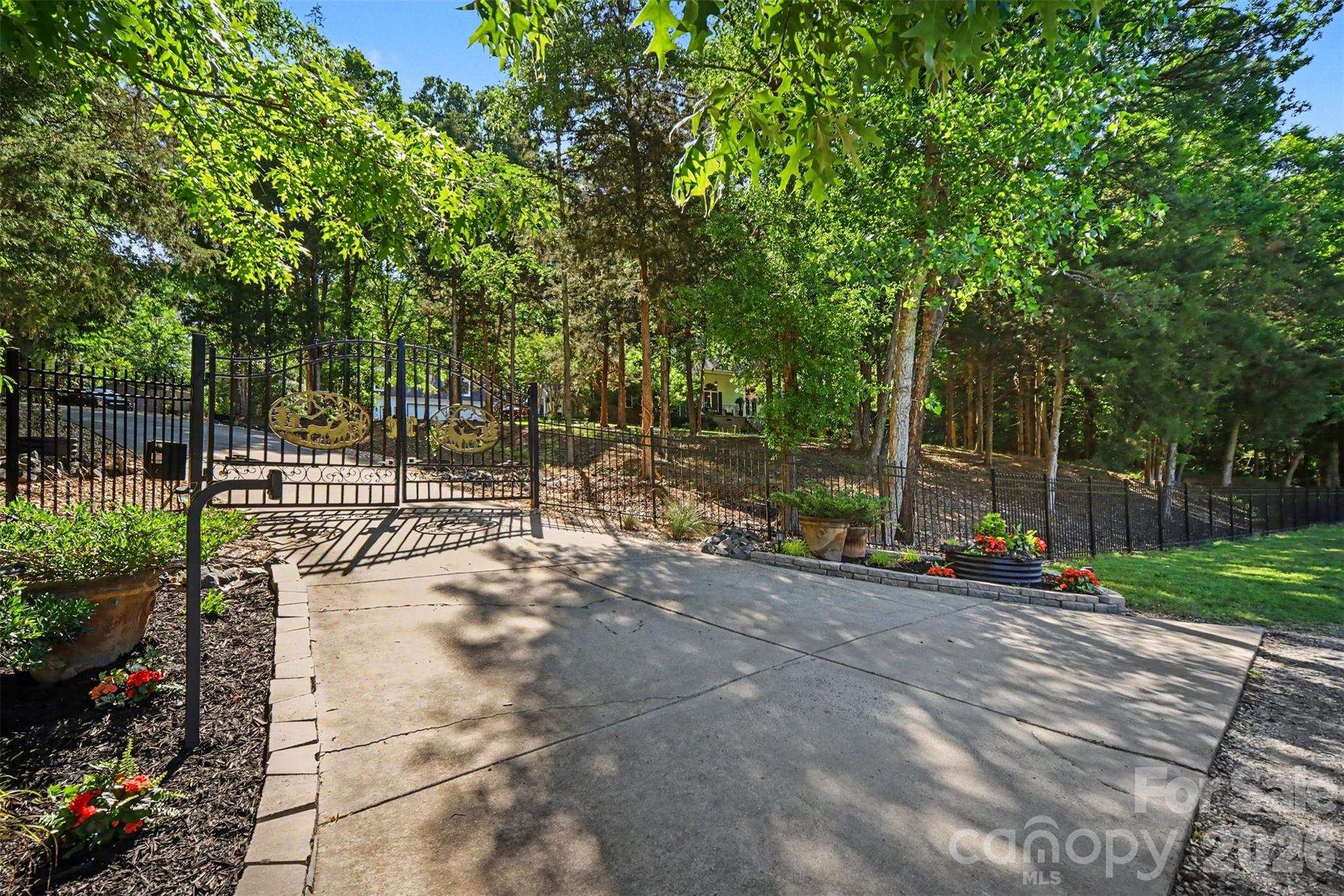9701 Deer Run Road — Waxhaw
