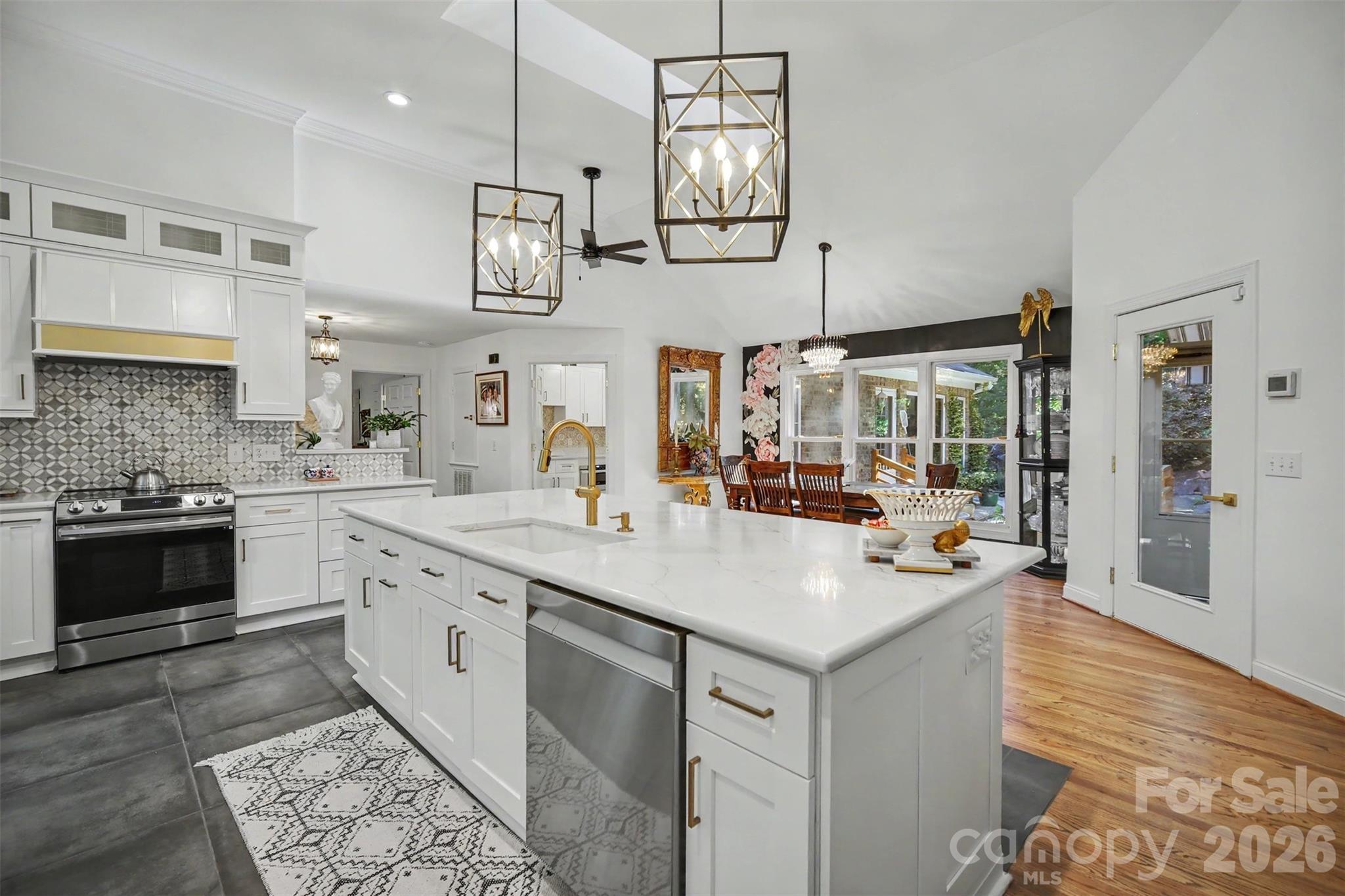 9701 Deer Run Road — Waxhaw