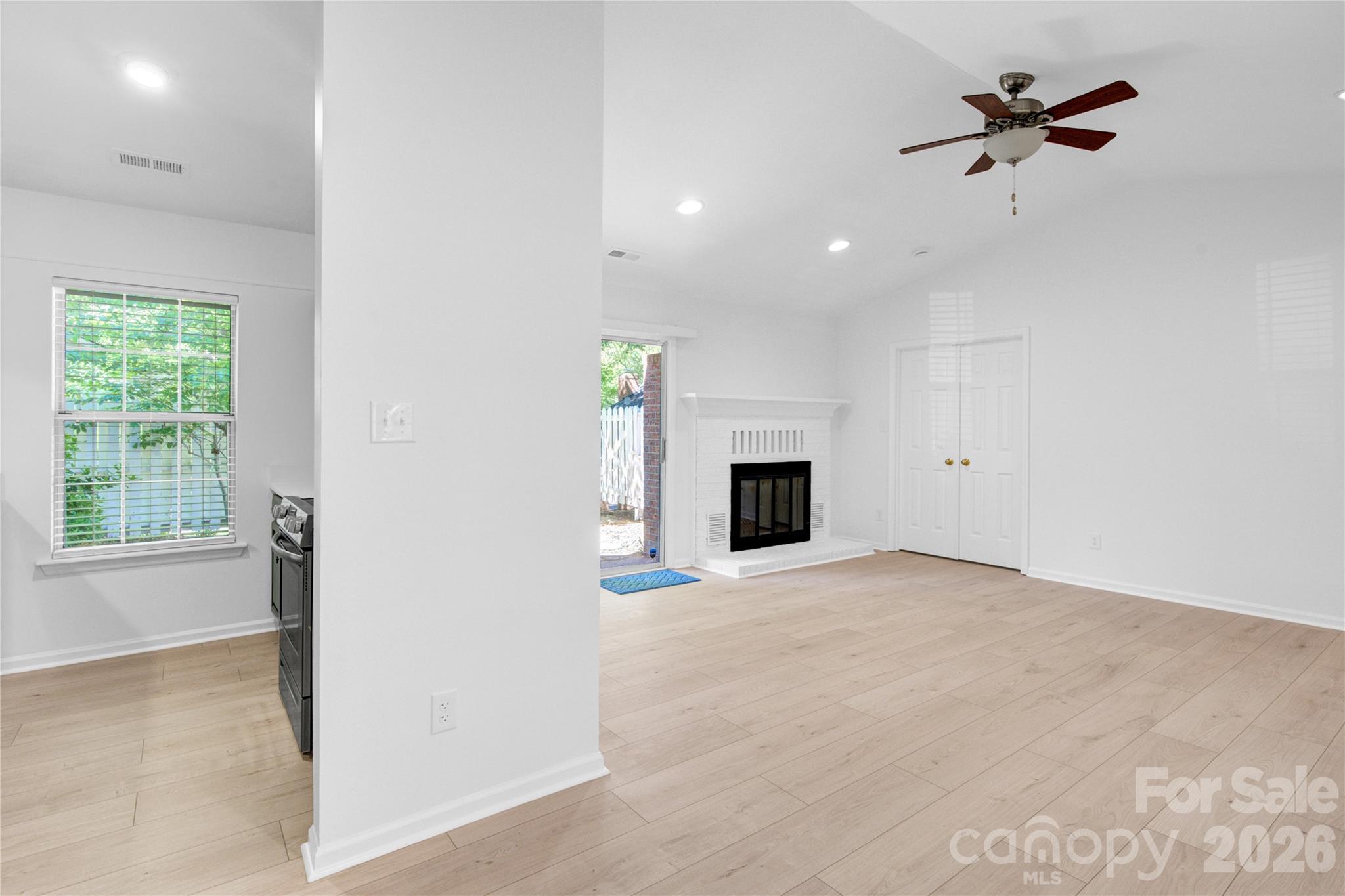 2734 Tiergarten Lane — Charlotte