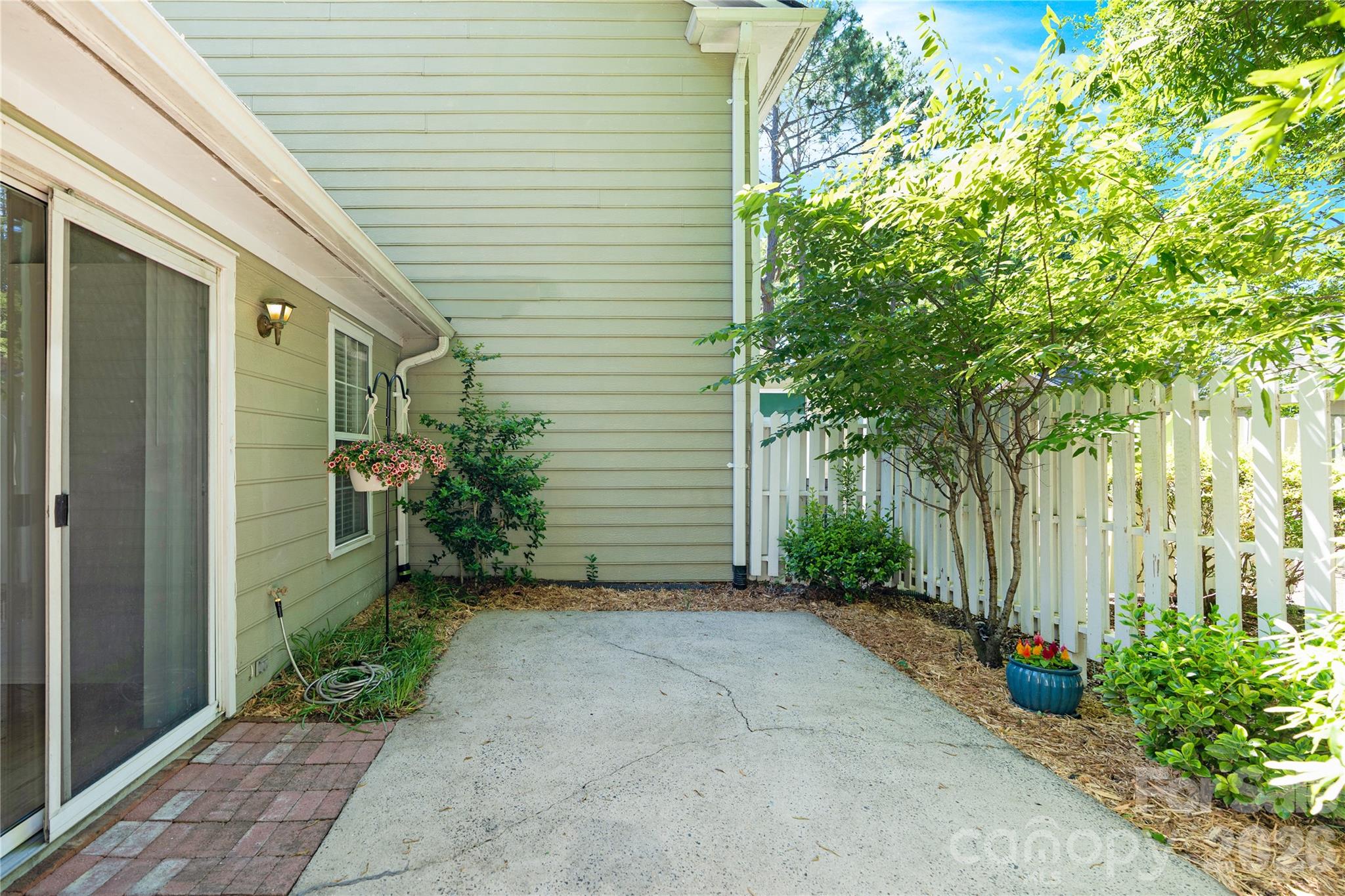2734 Tiergarten Lane — Charlotte