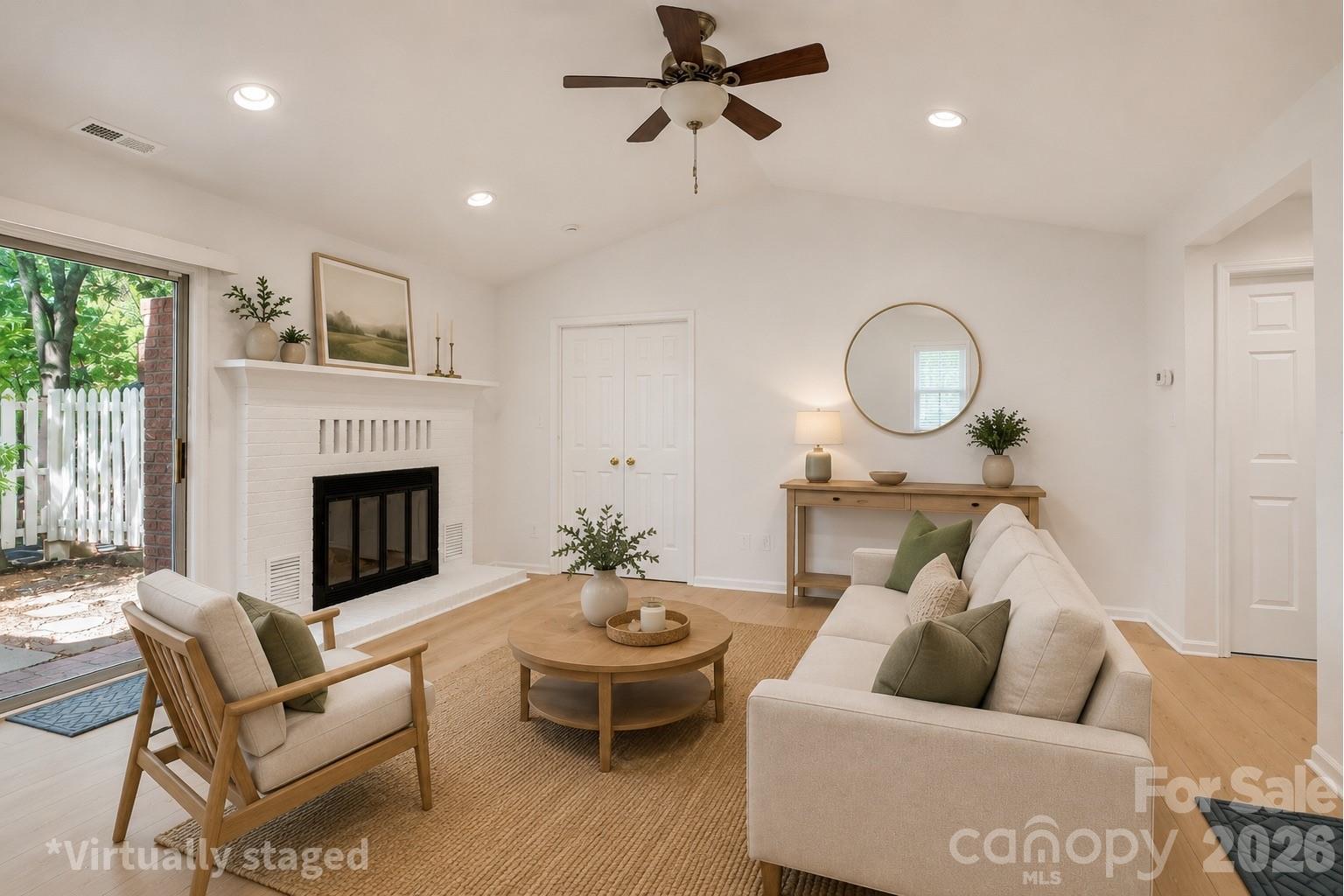 2734 Tiergarten Lane — Charlotte