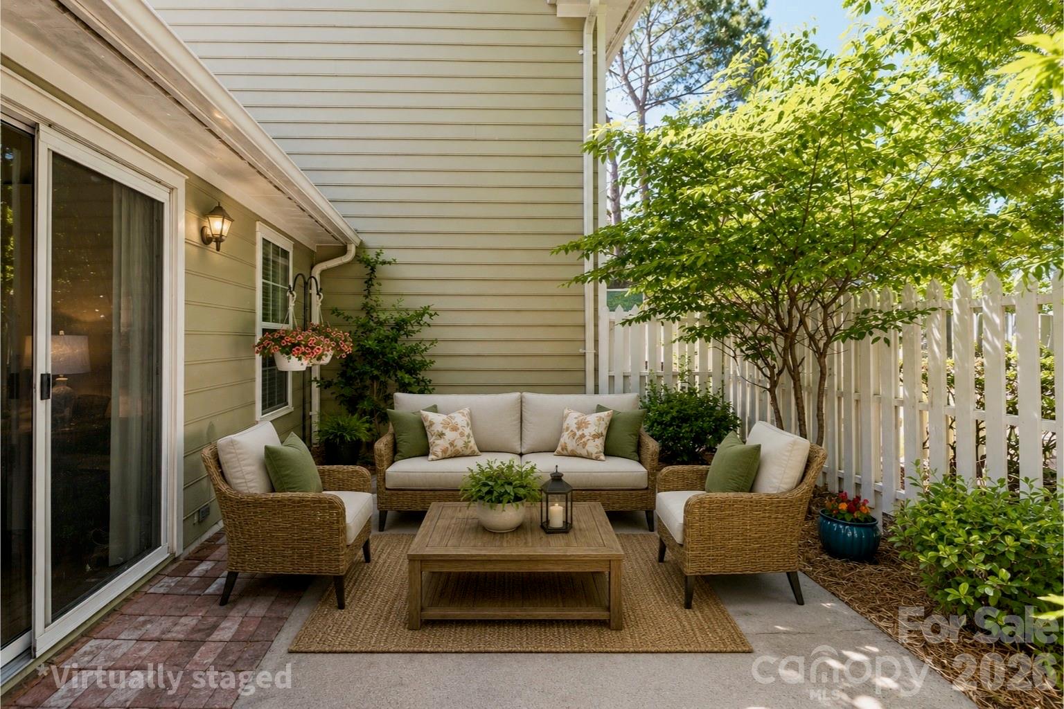 2734 Tiergarten Lane — Charlotte