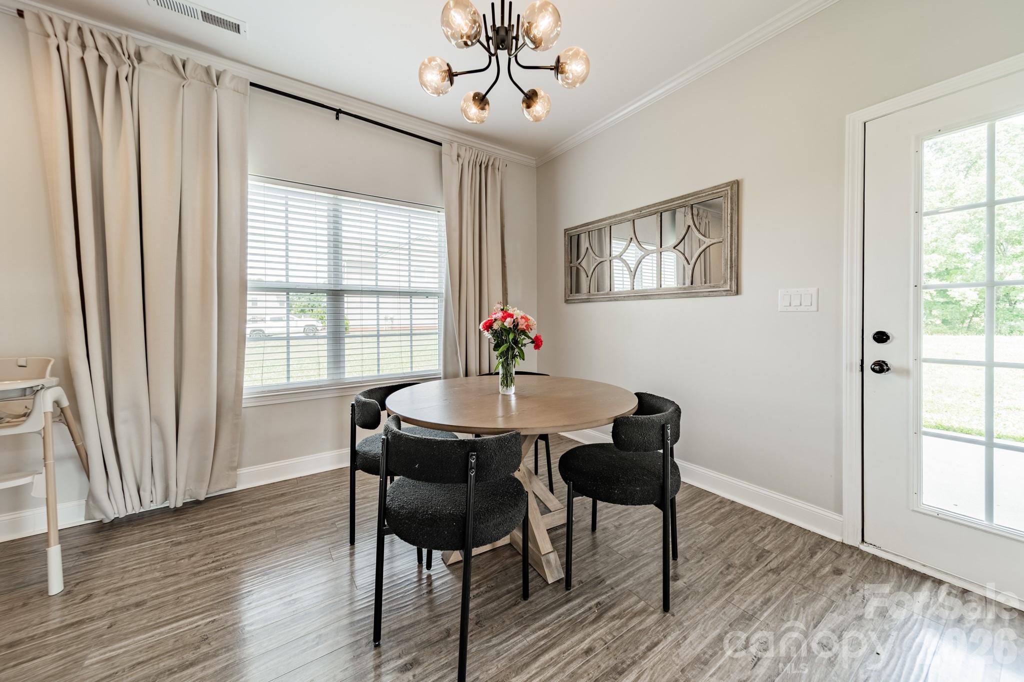 4043 Avis Way — Monroe