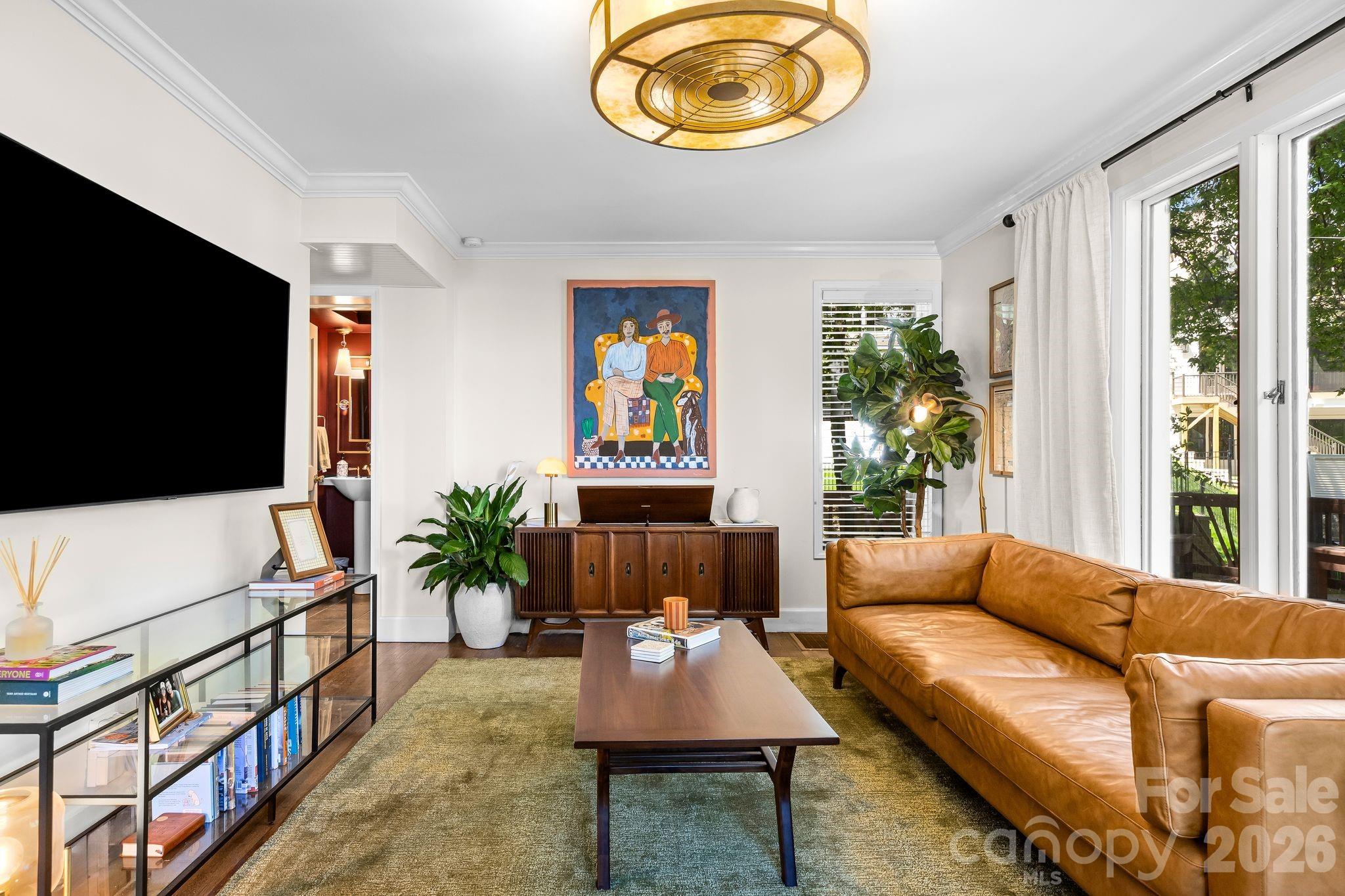 1512 Ideal Way — Charlotte